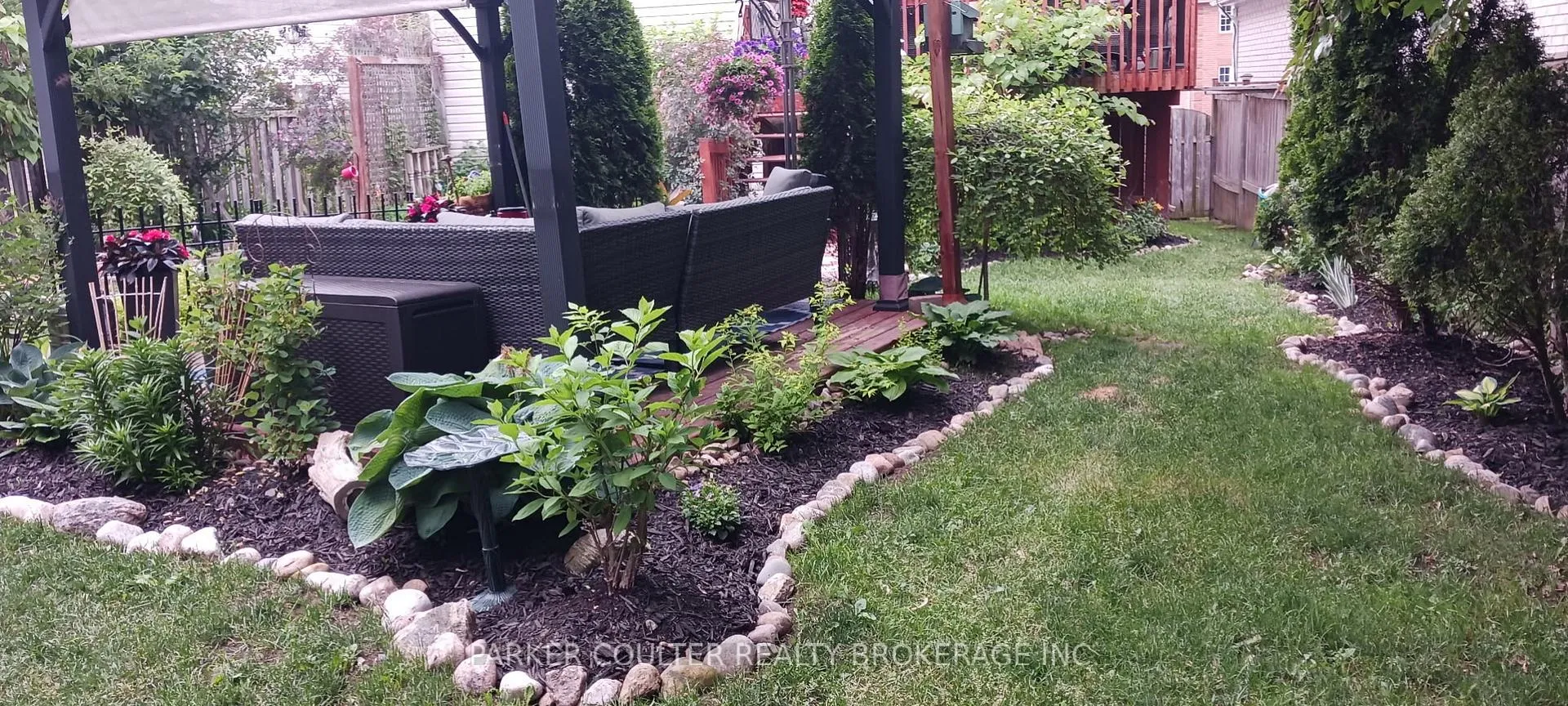 Photo 41 of 92 Snowy Owl Crescent, Barrie, Little Lake — HOMEH