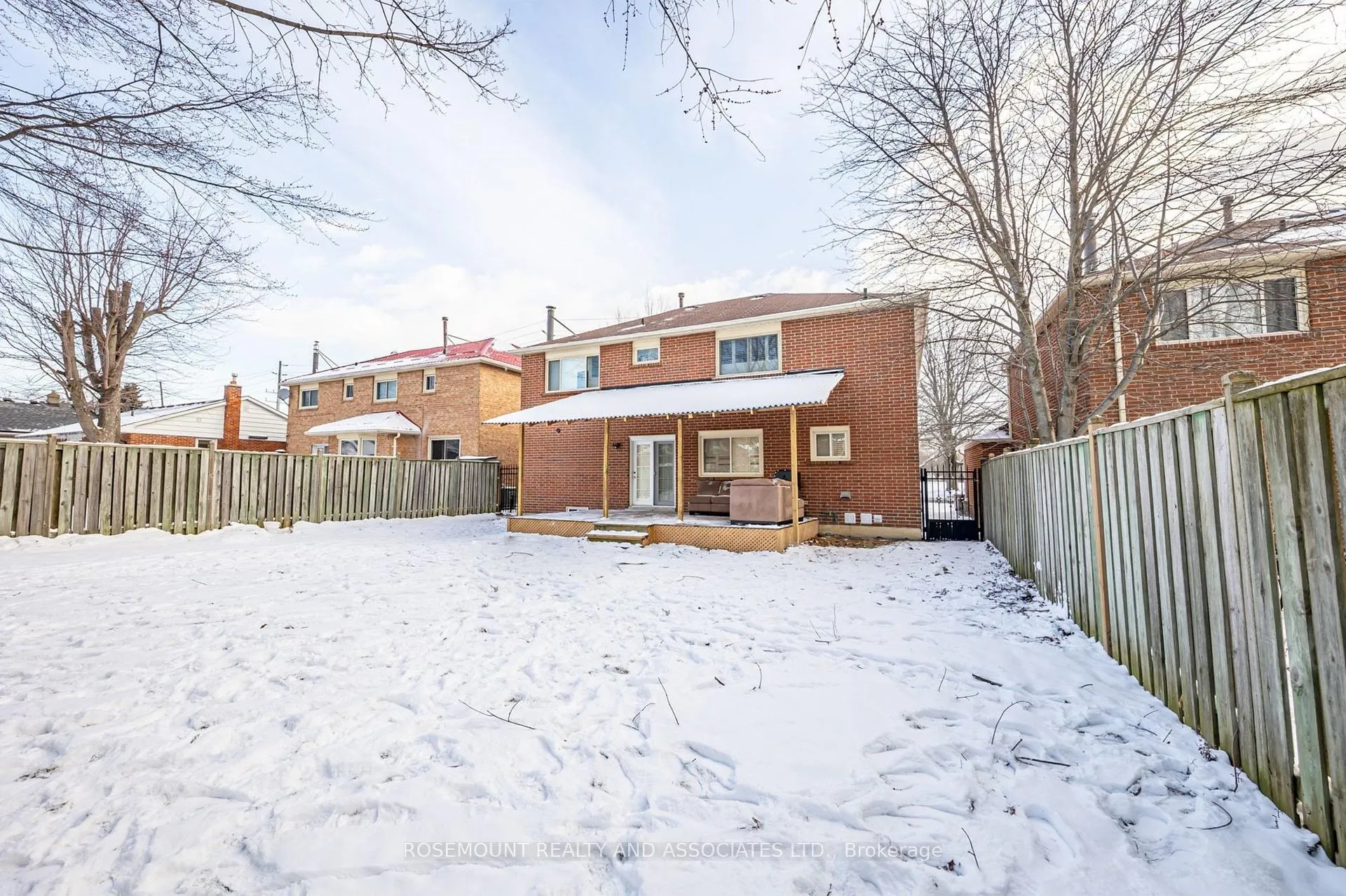 Photo 4 of 256 Centennial Road, Scarborough, Centennial Scarborough — HOMEH