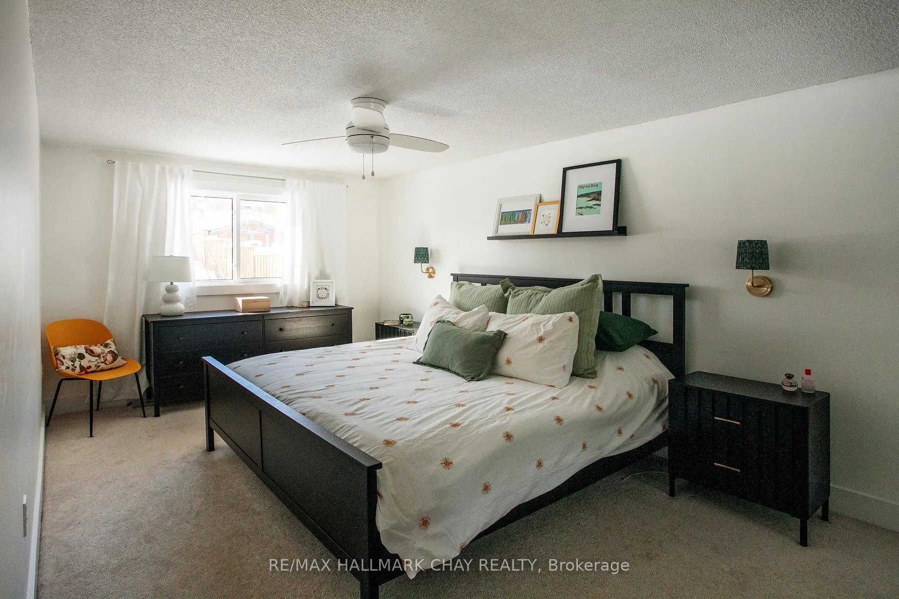 Photo 20 of 35 Geddes Crescent, Barrie, Northwest — HOMEH