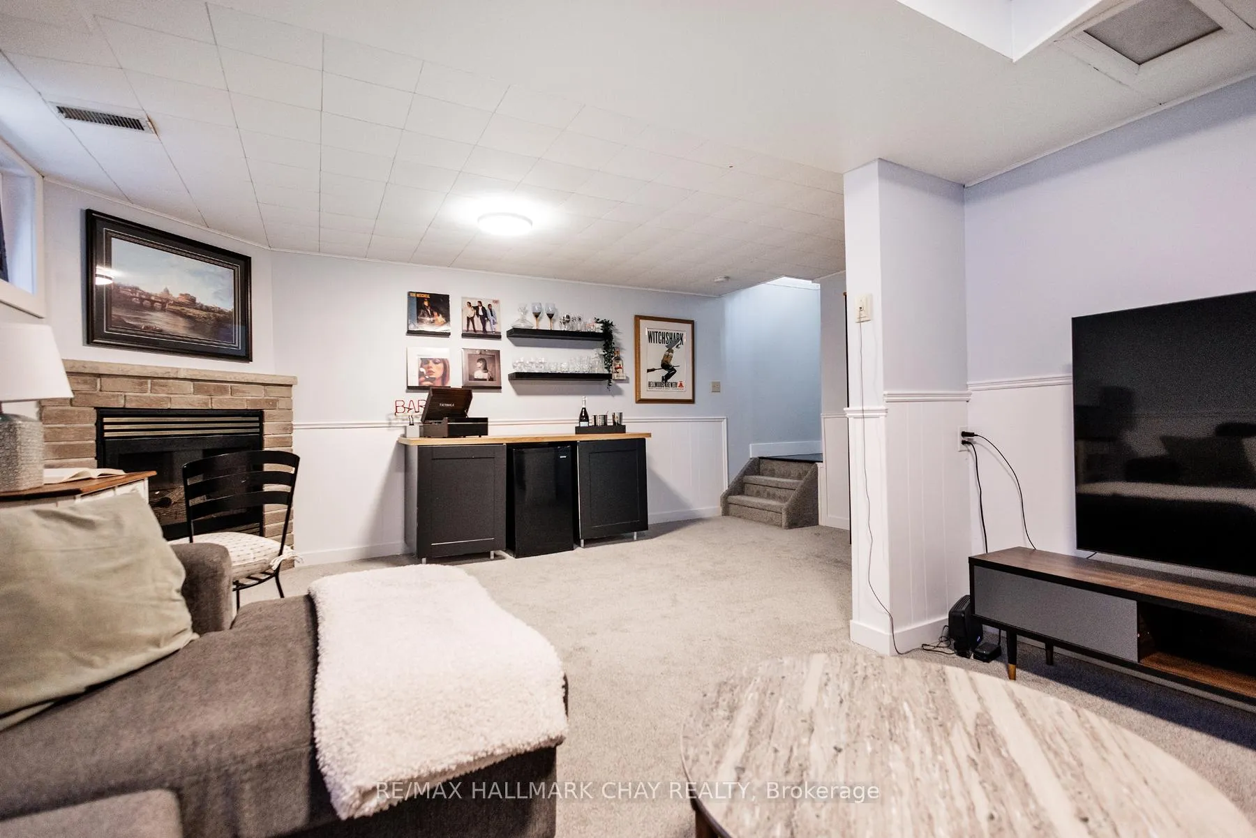 Photo 29 of 35 Geddes Crescent, Barrie, Northwest — HOMEH