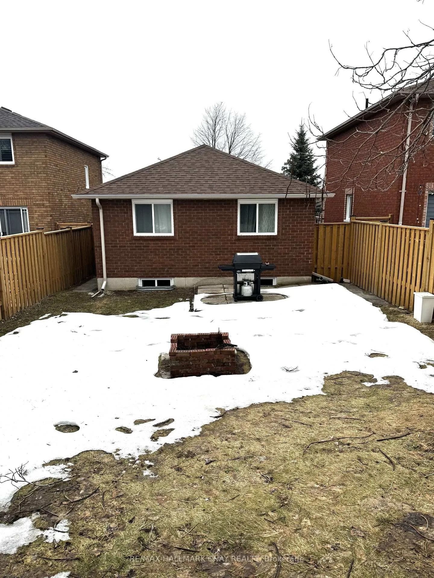 Photo 35 of 35 Geddes Crescent, Barrie, Northwest — HOMEH