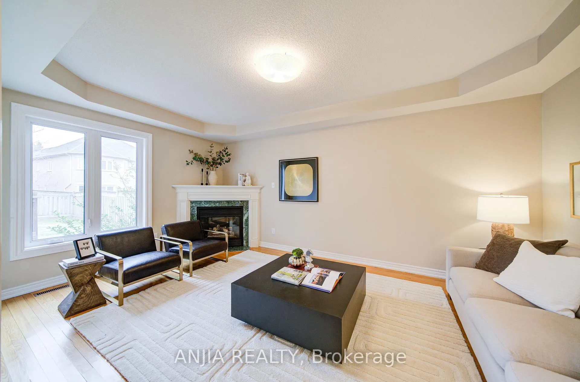 Photo 11 of 149 Quince Crescent, Markham, Rouge River Estates — HOMEH