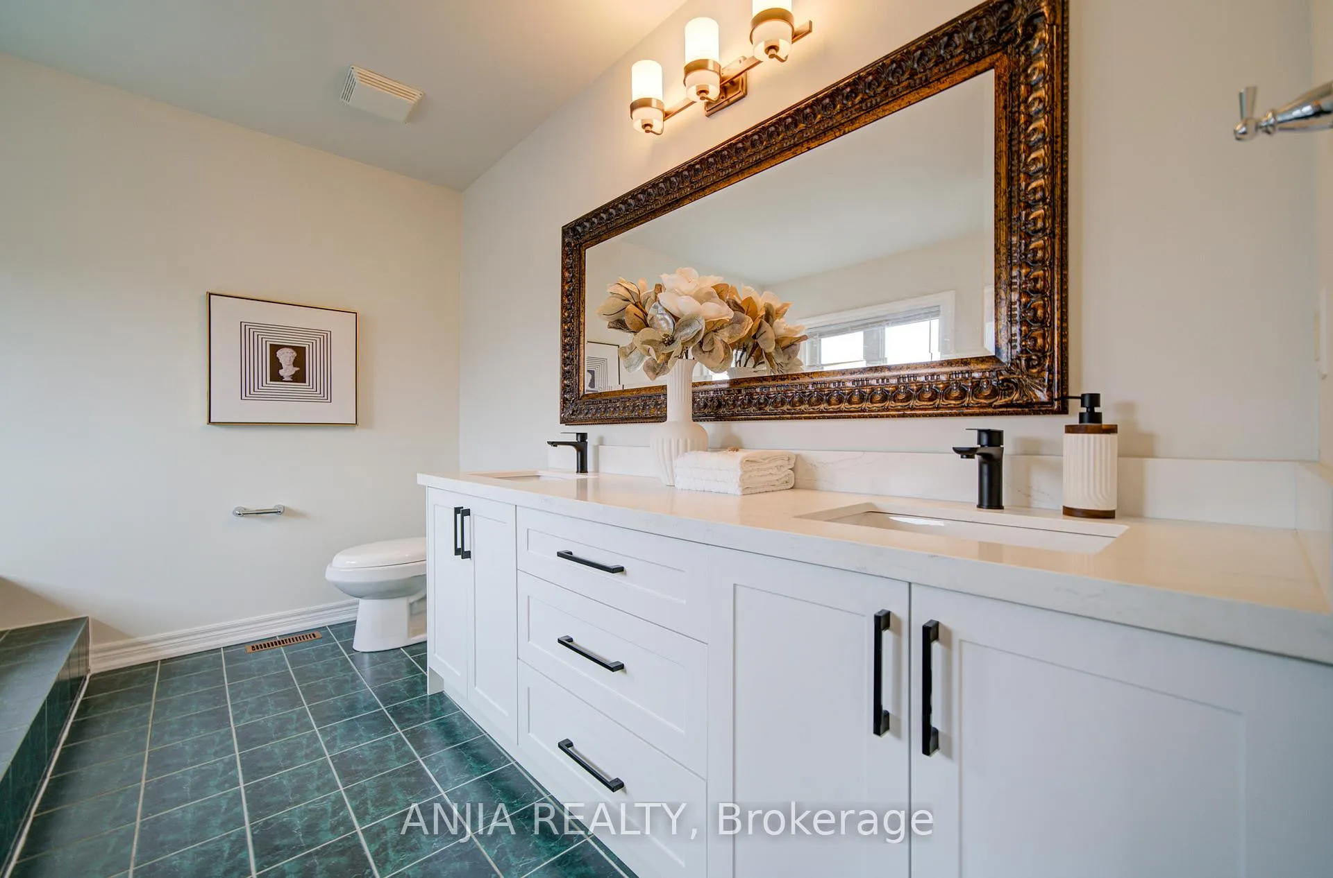 Photo 23 of 149 Quince Crescent, Markham, Rouge River Estates — HOMEH