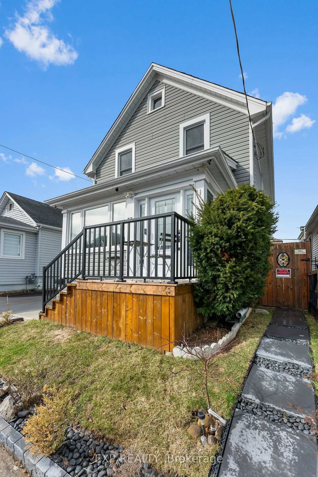 Photo 2 of 33 Richmond Avenue, St. Catharines, E. Chester — HOMEH