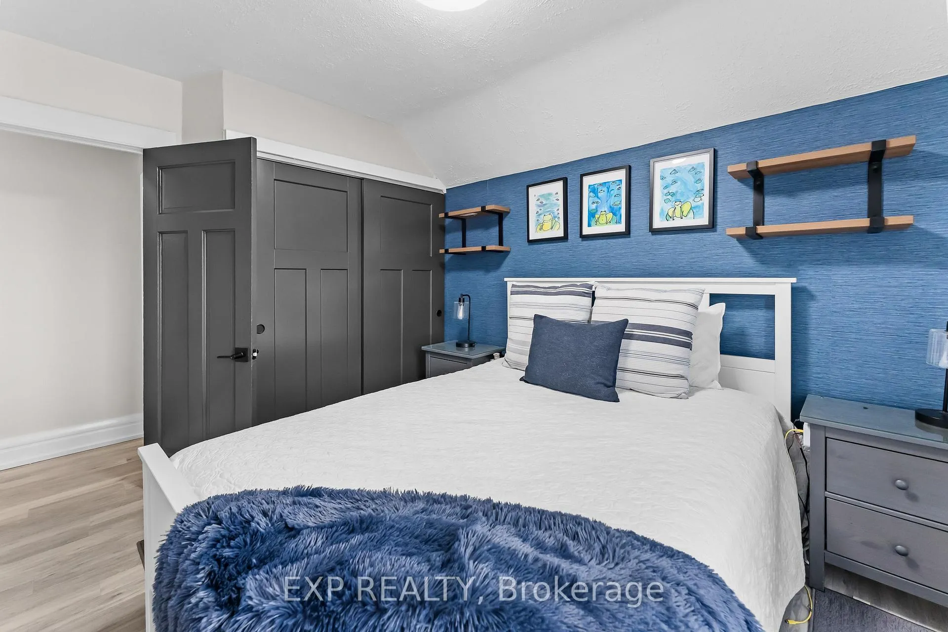 Photo 24 of 33 Richmond Avenue, St. Catharines, E. Chester — HOMEH