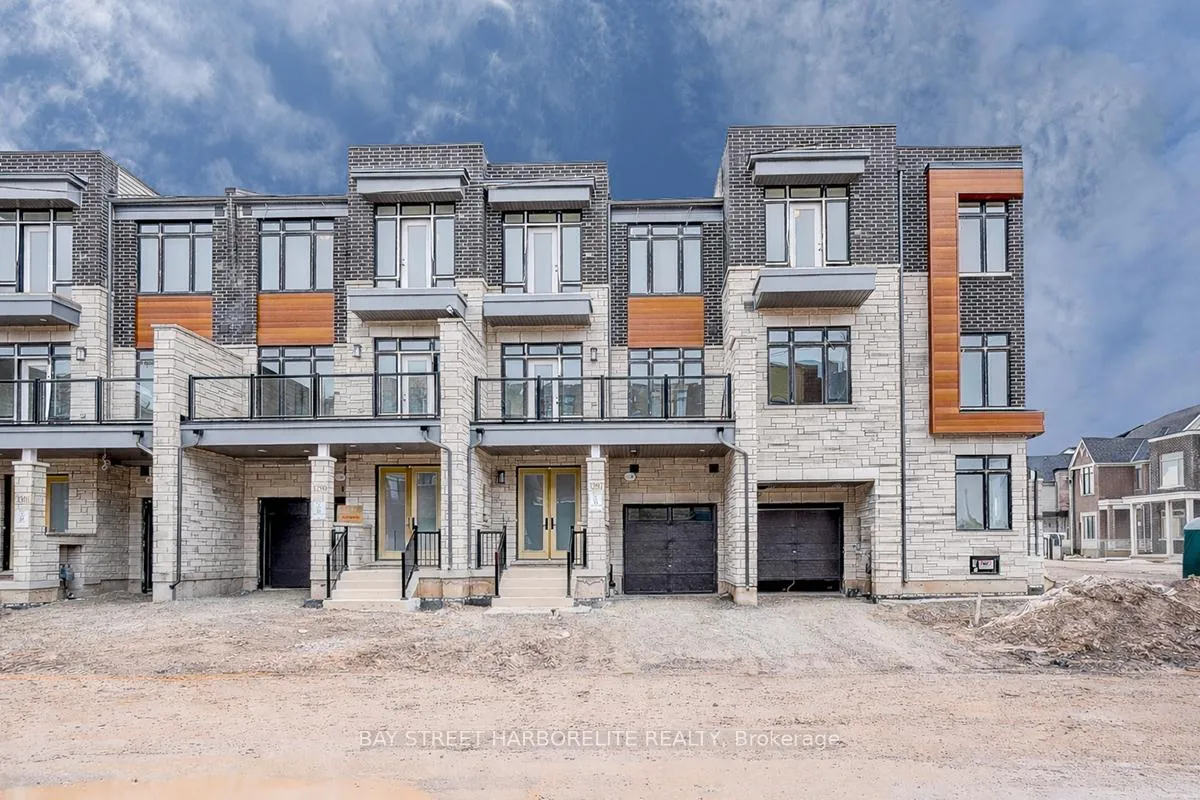 Photo 1 of 3297 Azam Way, Oakville, Glenorchy — HOMEH