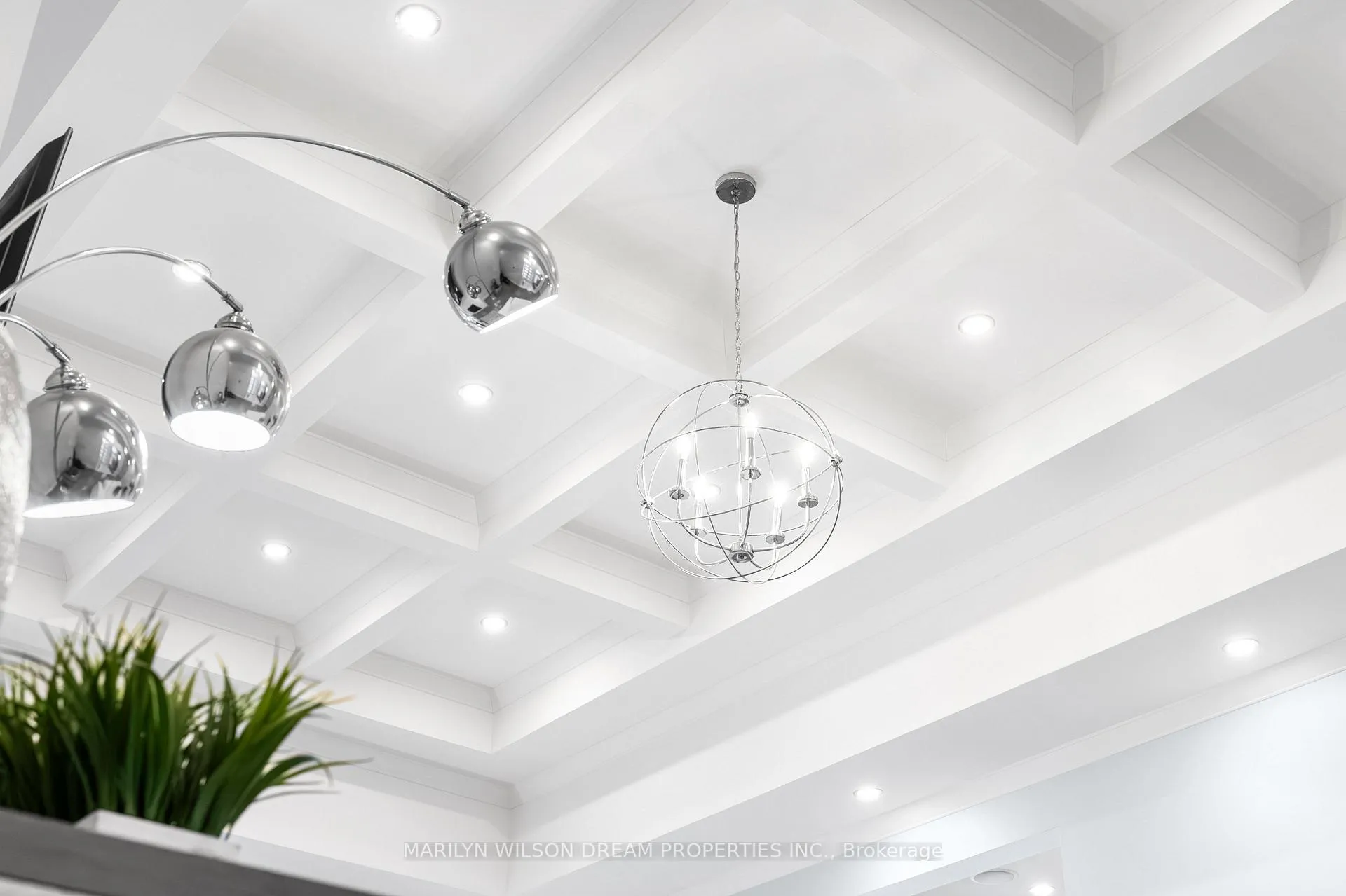 Photo 8 of 525 Leimerk Court, Ottawa, Manotick Village & Manotick Estates — HOMEH