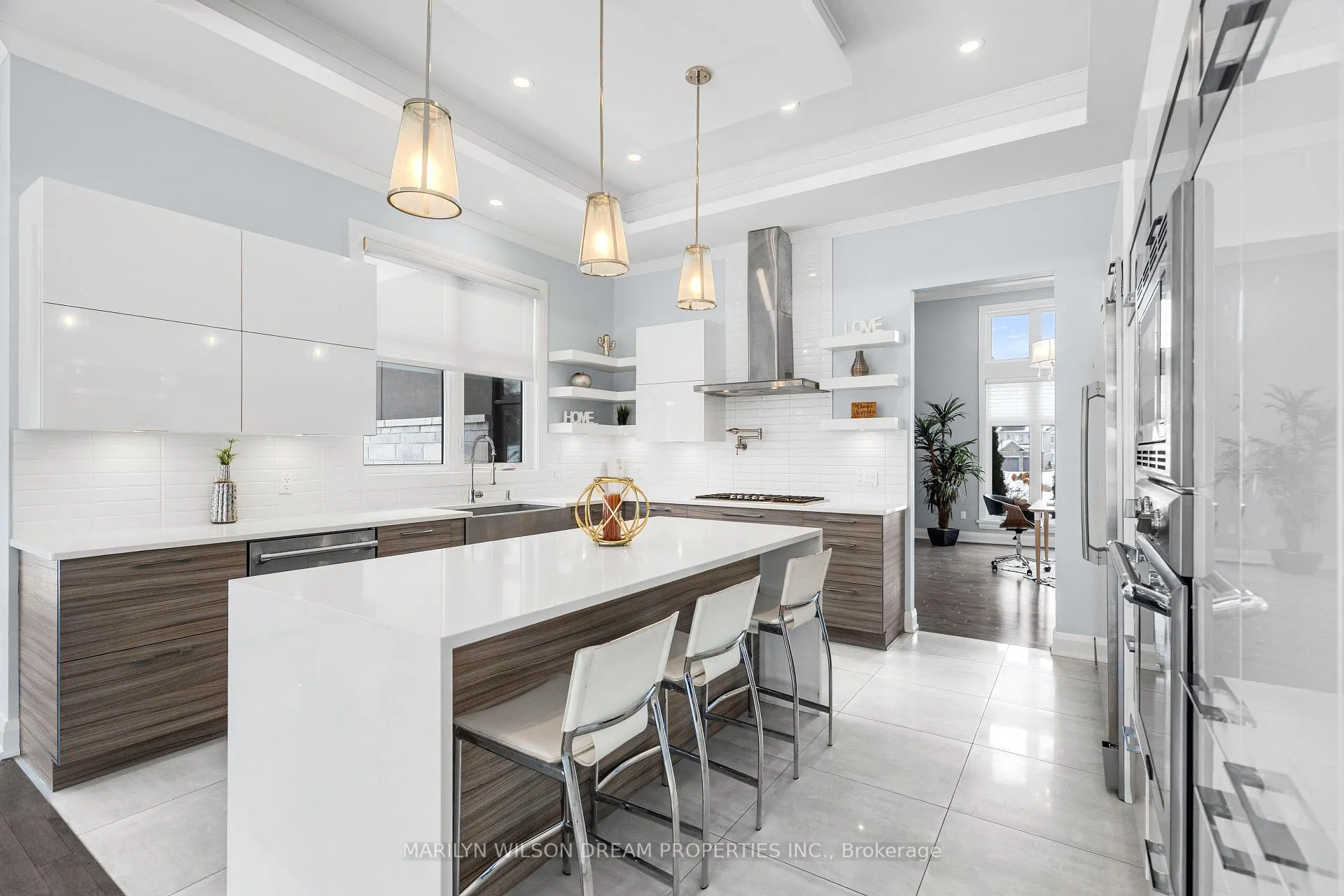 Photo 15 of 525 Leimerk Court, Ottawa, Manotick Village & Manotick Estates — HOMEH