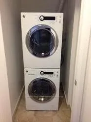 Photo 10 of Unit 1430, 7161 Yonge Street, Markham, Grandview — HOMEH