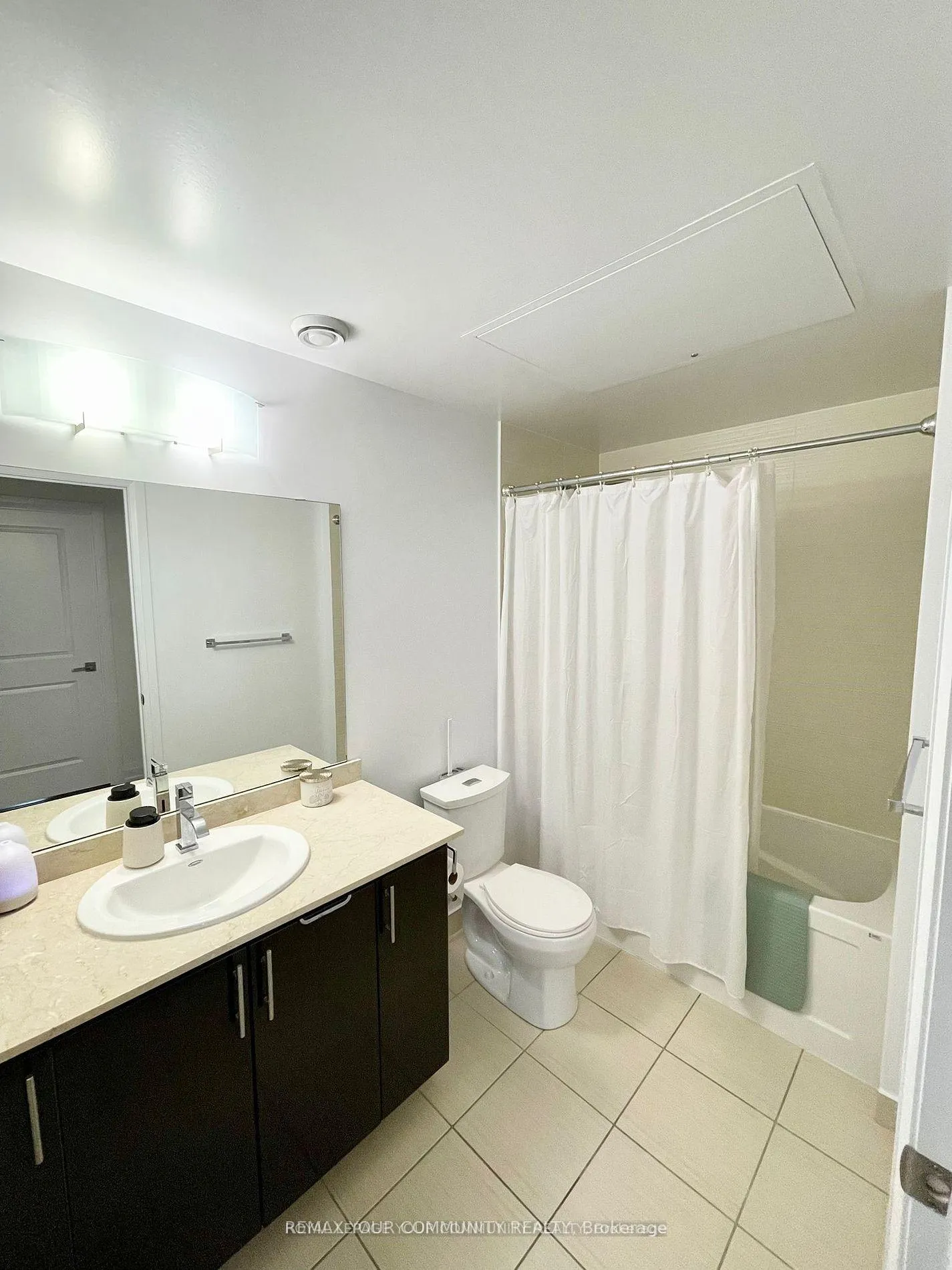 Photo 17 of Unit 1430, 7161 Yonge Street, Markham, Grandview — HOMEH