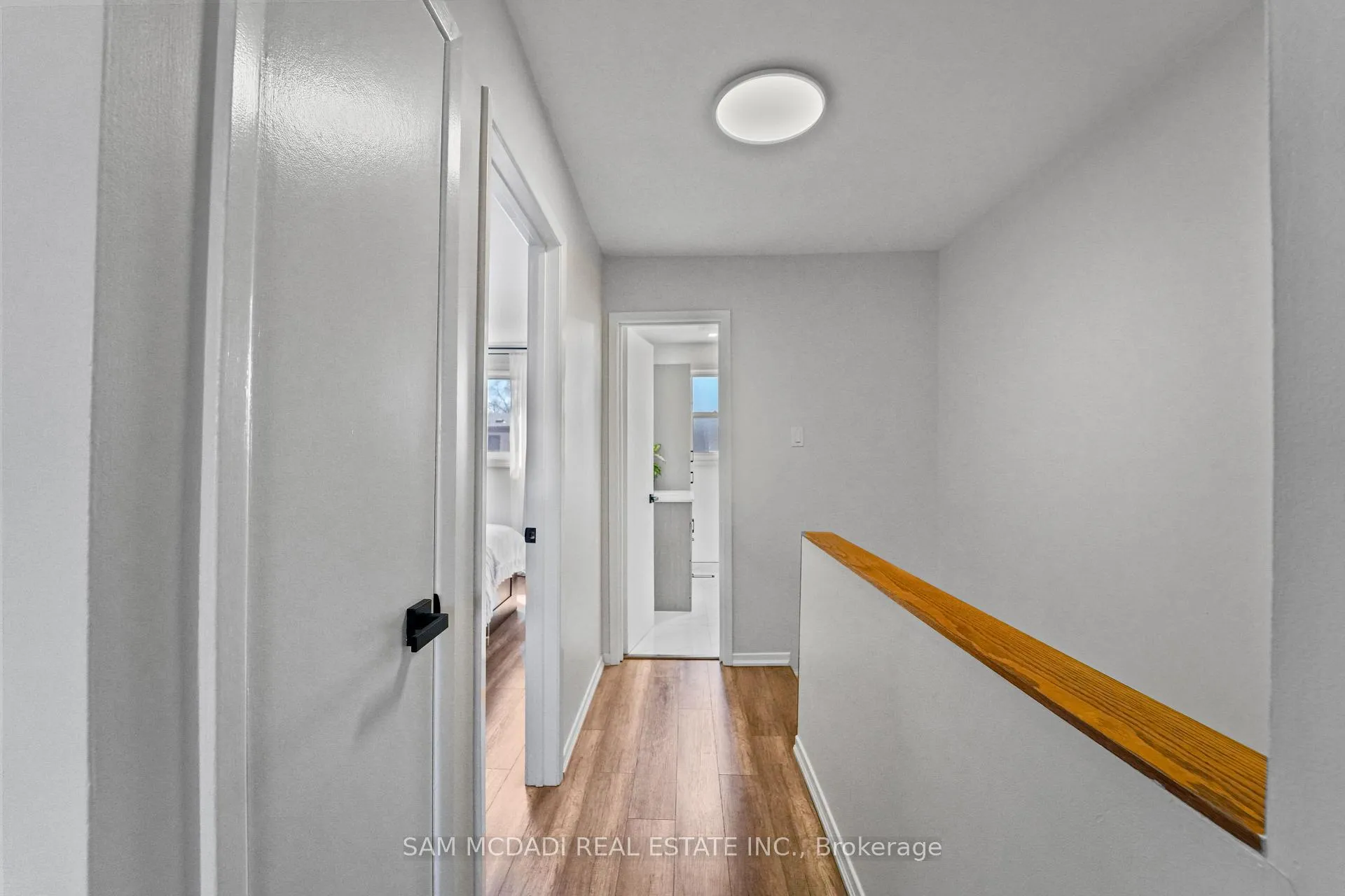 Photo 13 of Unit 31, 1518 Sixth Line, Oakville, College Park — HOMEH