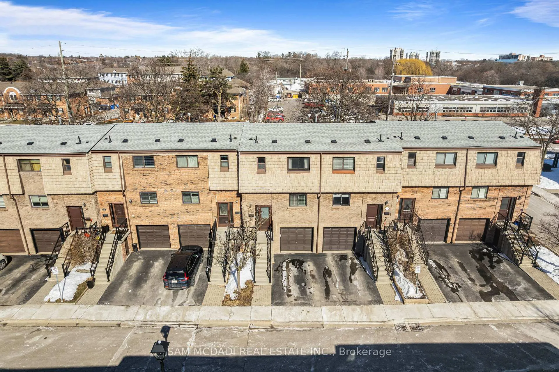 Photo 26 of Unit 31, 1518 Sixth Line, Oakville, College Park — HOMEH