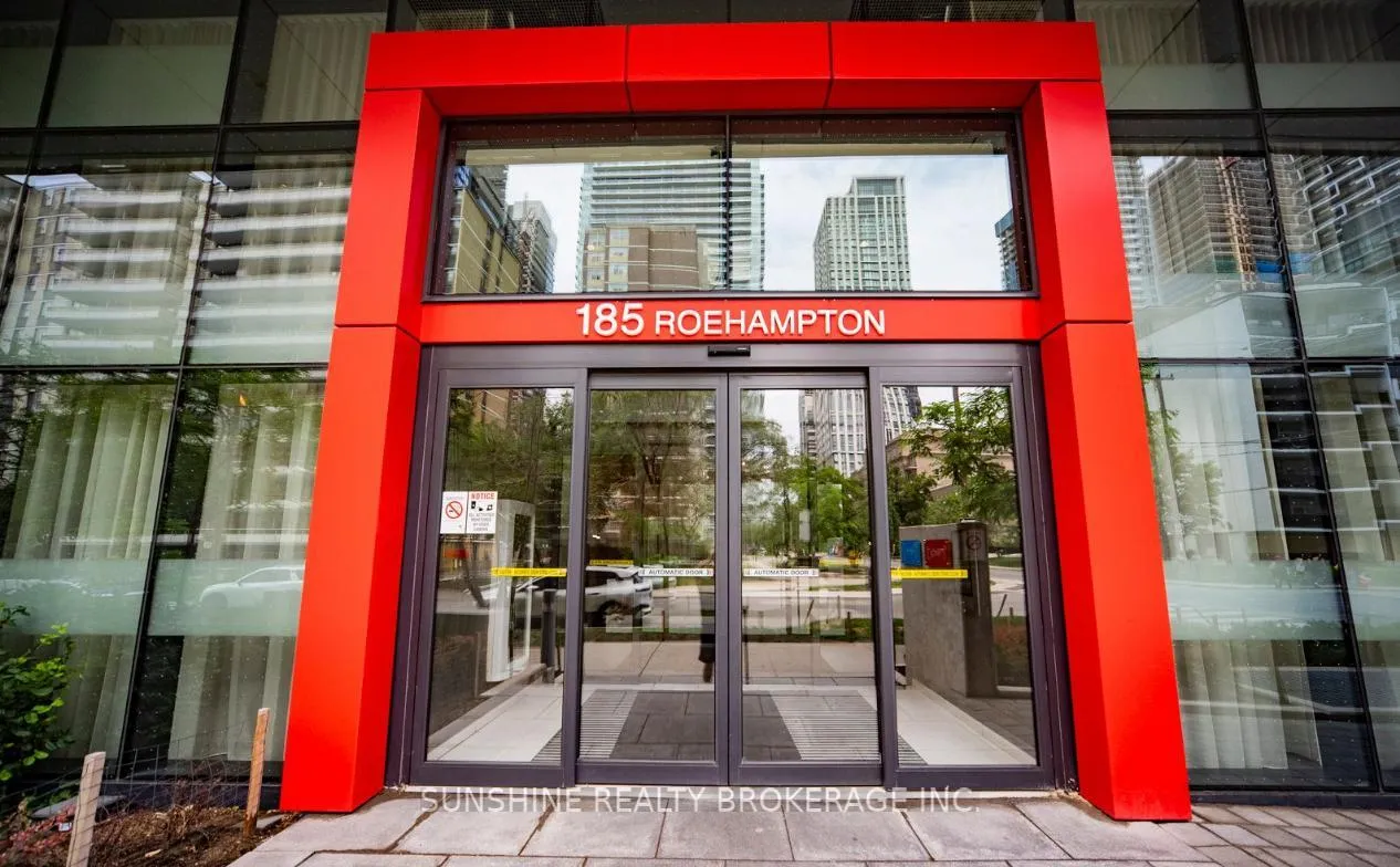 Photo 5 of Unit 912, 185 Roehampton Avenue, Toronto, Yonge-Eglinton — HOMEH
