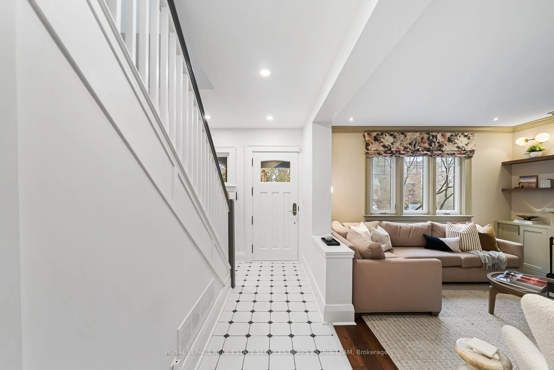 Photo 3 of 40 Bowood Avenue, Toronto, Lawrence Park North — HOMEH