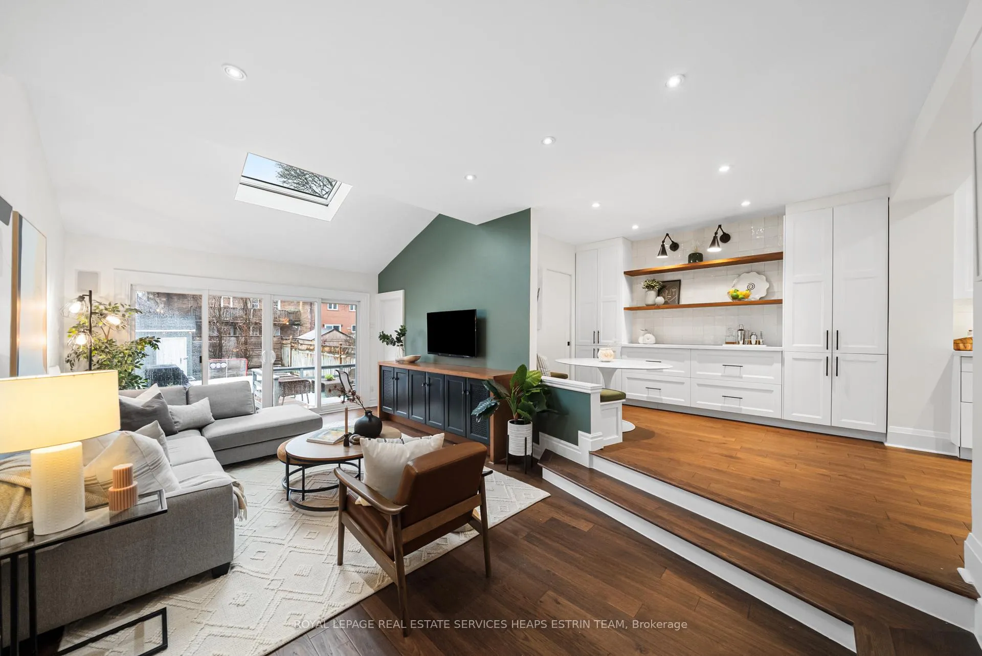 Photo 13 of 40 Bowood Avenue, Toronto, Lawrence Park North — HOMEH