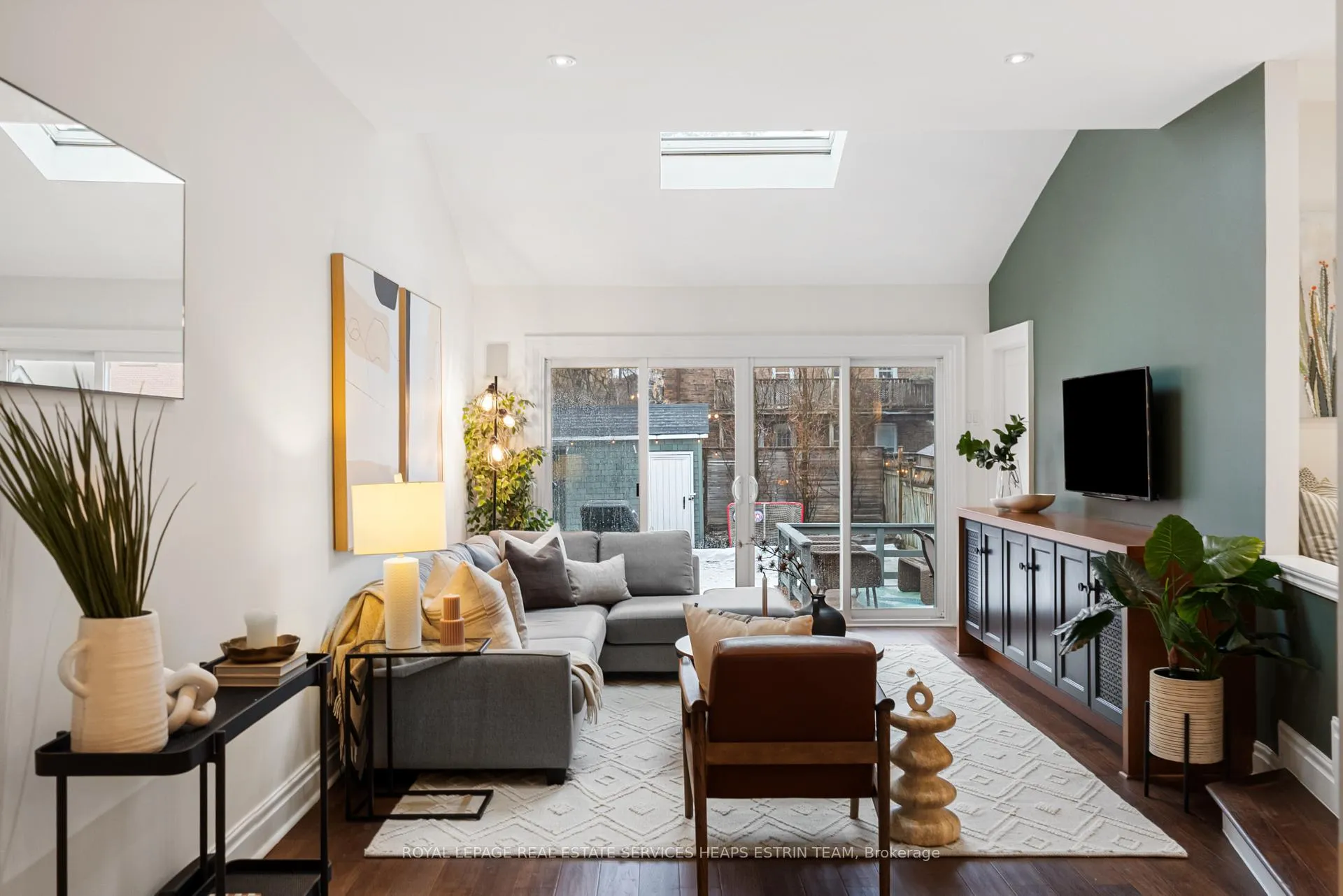 Photo 15 of 40 Bowood Avenue, Toronto, Lawrence Park North — HOMEH