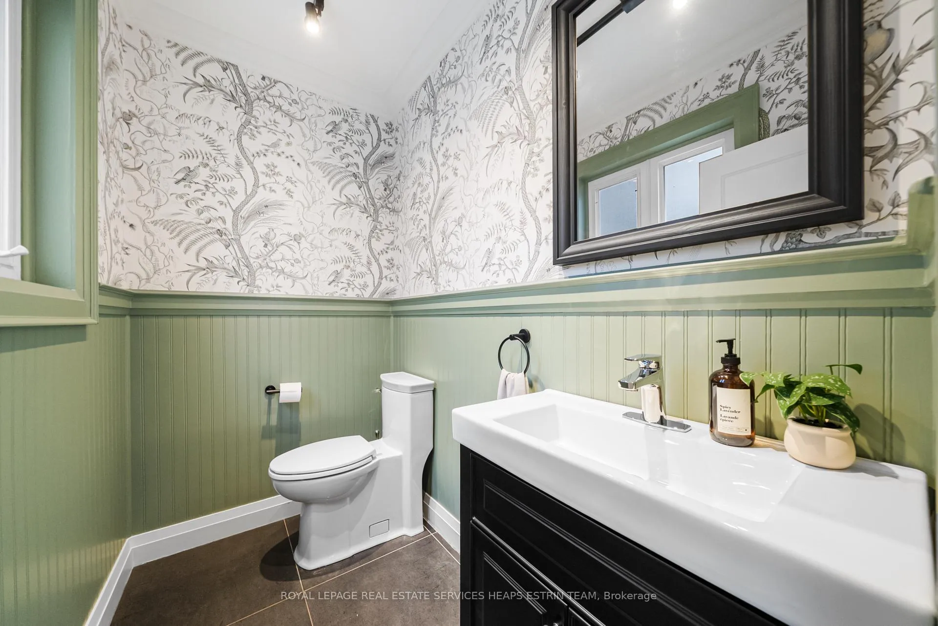 Photo 16 of 40 Bowood Avenue, Toronto, Lawrence Park North — HOMEH