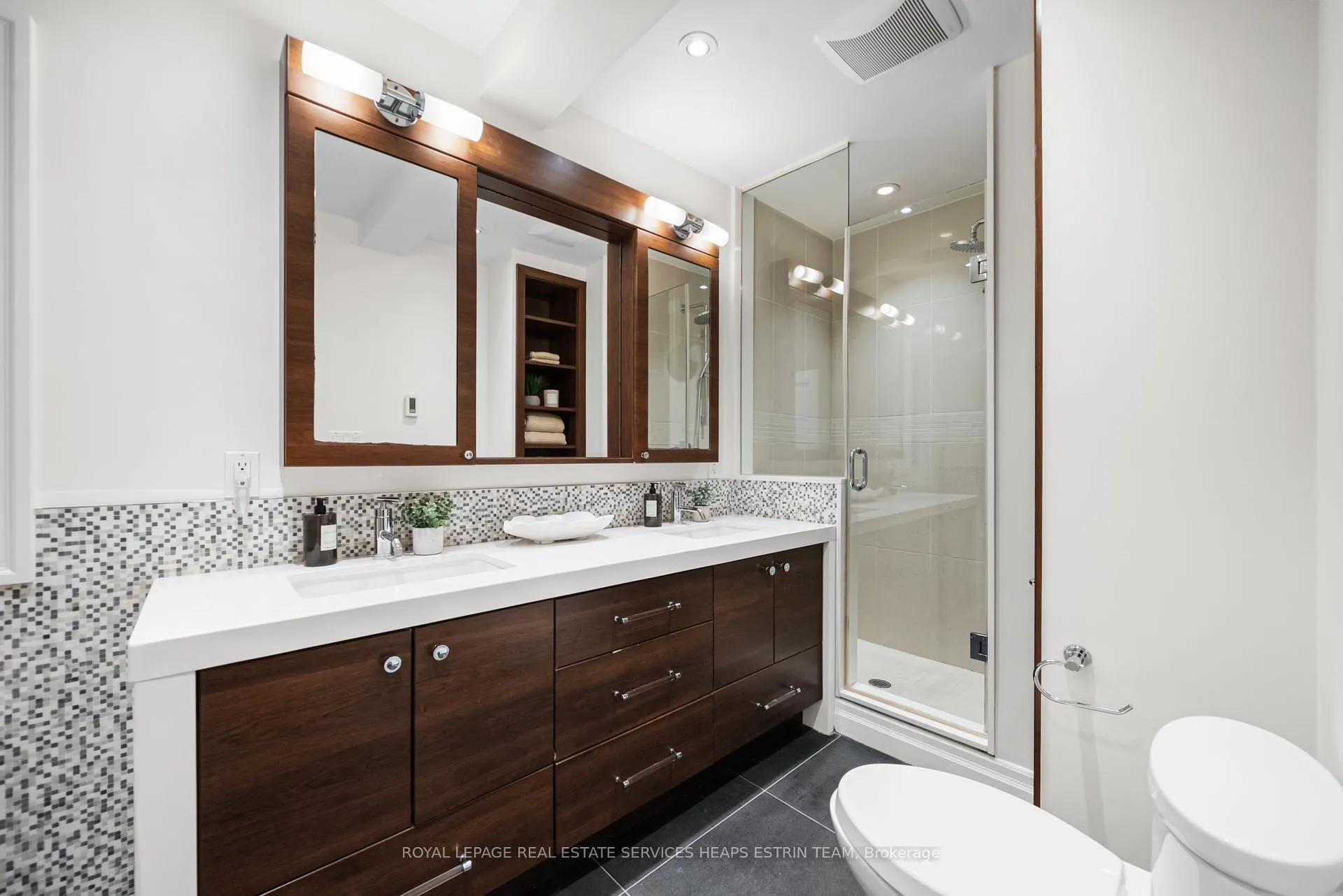 Photo 29 of 40 Bowood Avenue, Toronto, Lawrence Park North — HOMEH