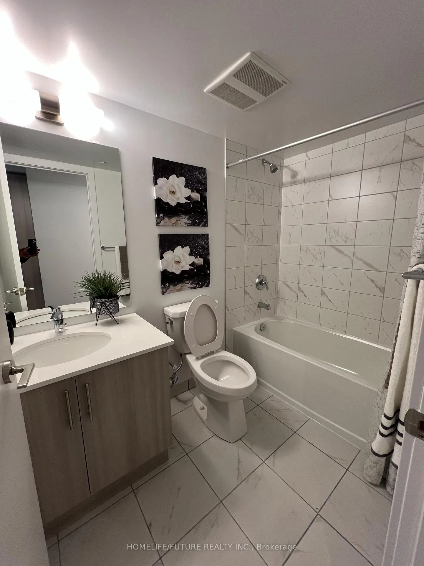 Photo 3 of Unit 508, 1435 Celebration Drive, Pickering, Bay Ridges — HOMEH