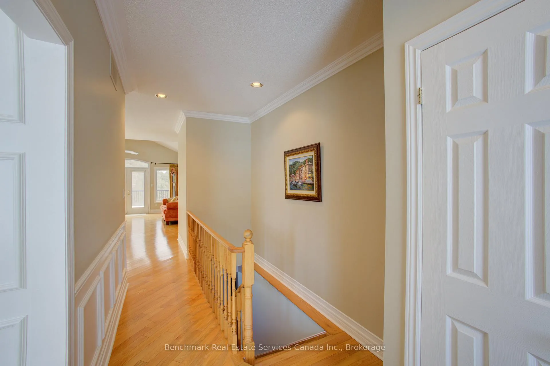 Photo 4 of 69 Bella Vista Trail, New Tecumseth, Rural New Tecumseth — HOMEH