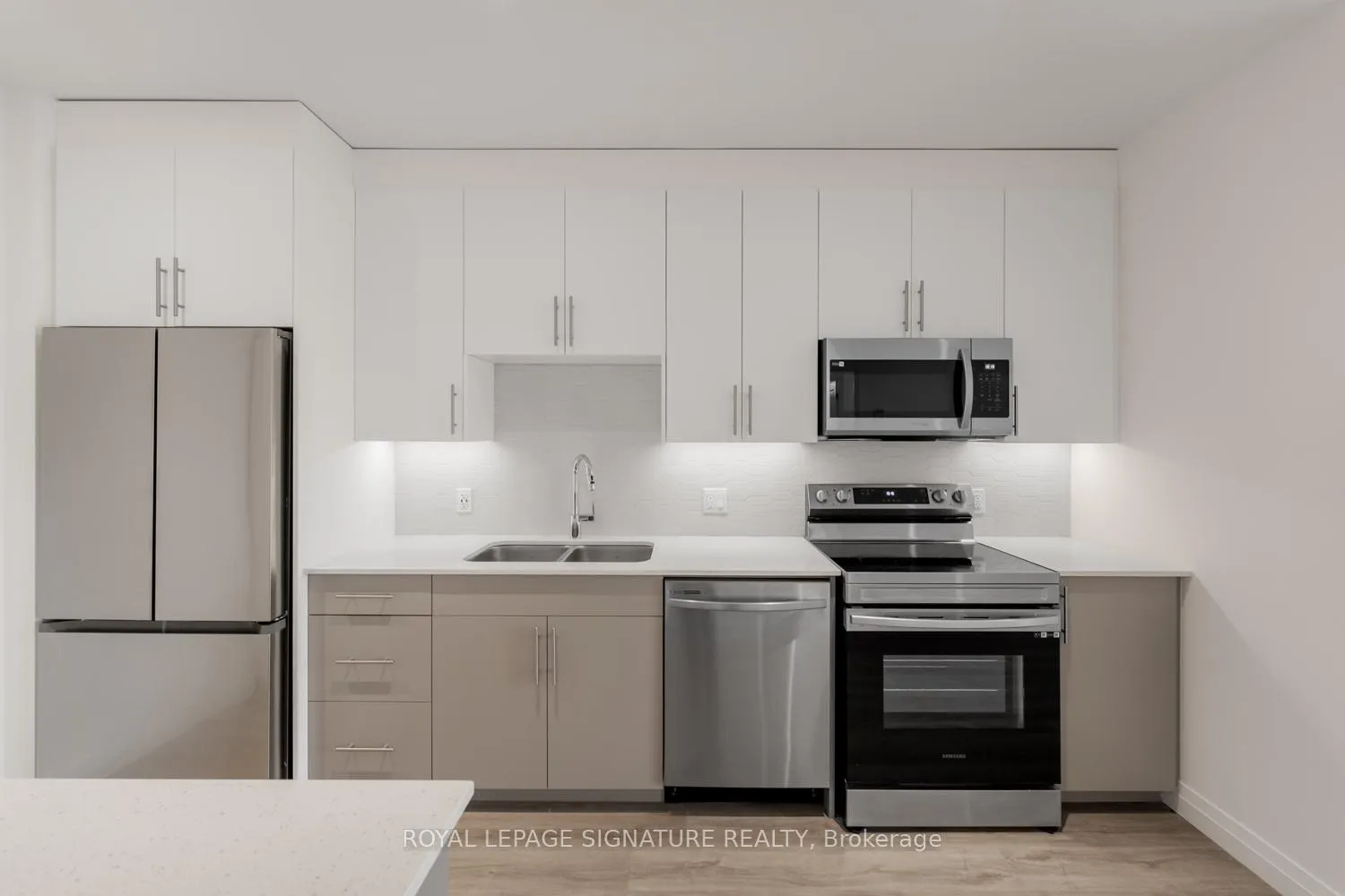 Photo 9 of Unit 612, 525 New Dundee Road, Kitchener — HOMEH