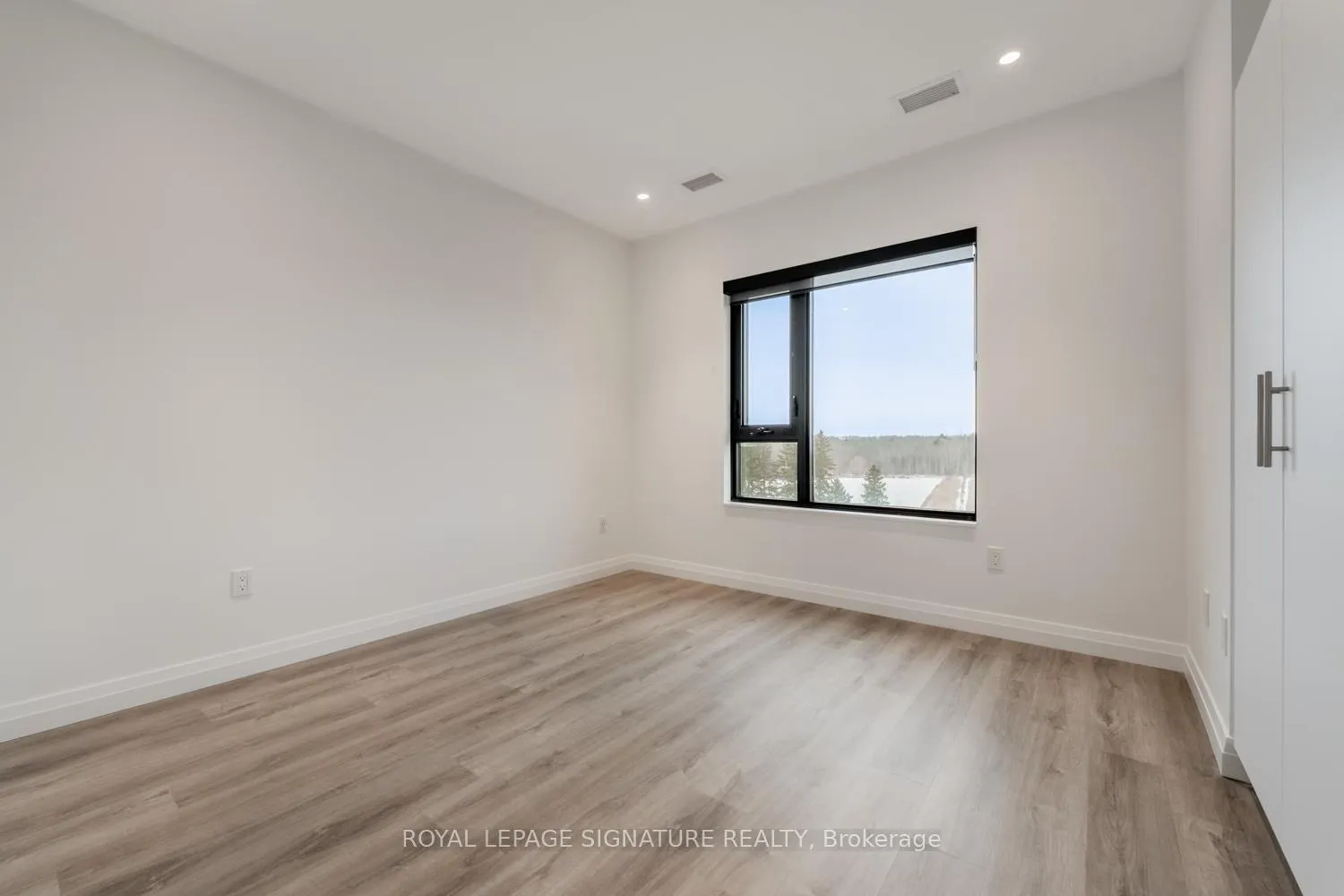Photo 23 of Unit 612, 525 New Dundee Road, Kitchener — HOMEH