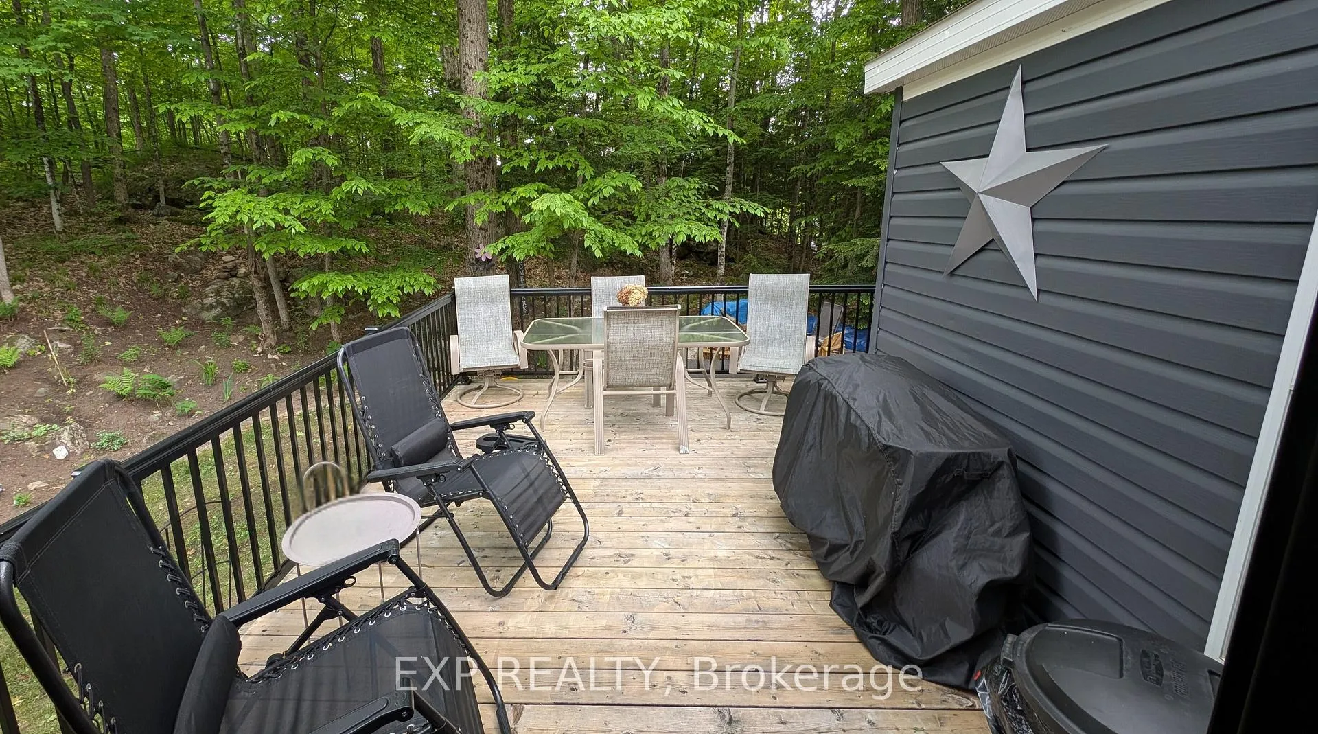 Photo 5 of 1082 Shamrock Marina Road, Gravenhurst, Morrison — HOMEH