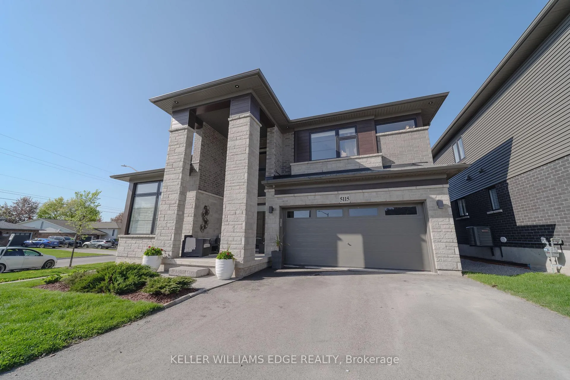 Photo 3 of 5115 Rose Avenue, Lincoln, Beamsville — HOMEH
