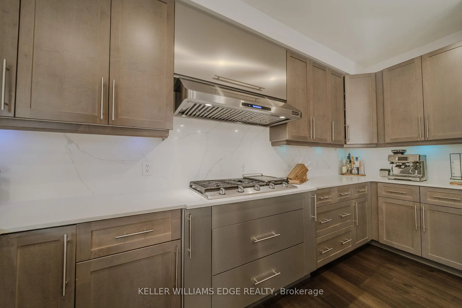 Photo 18 of 5115 Rose Avenue, Lincoln, Beamsville — HOMEH