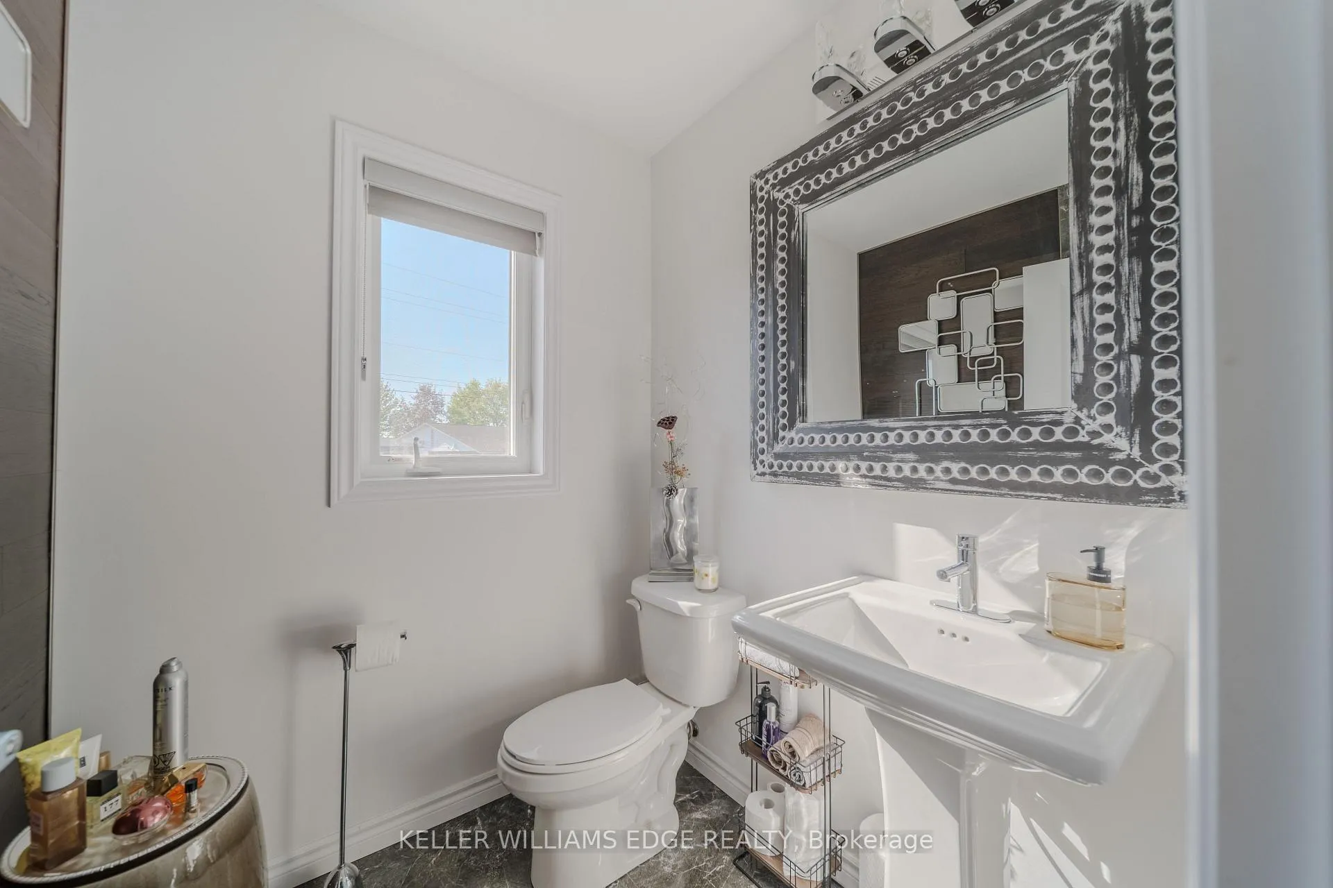 Photo 25 of 5115 Rose Avenue, Lincoln, Beamsville — HOMEH
