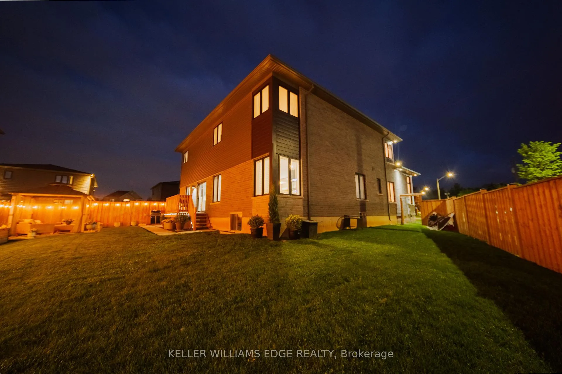Photo 44 of 5115 Rose Avenue, Lincoln, Beamsville — HOMEH