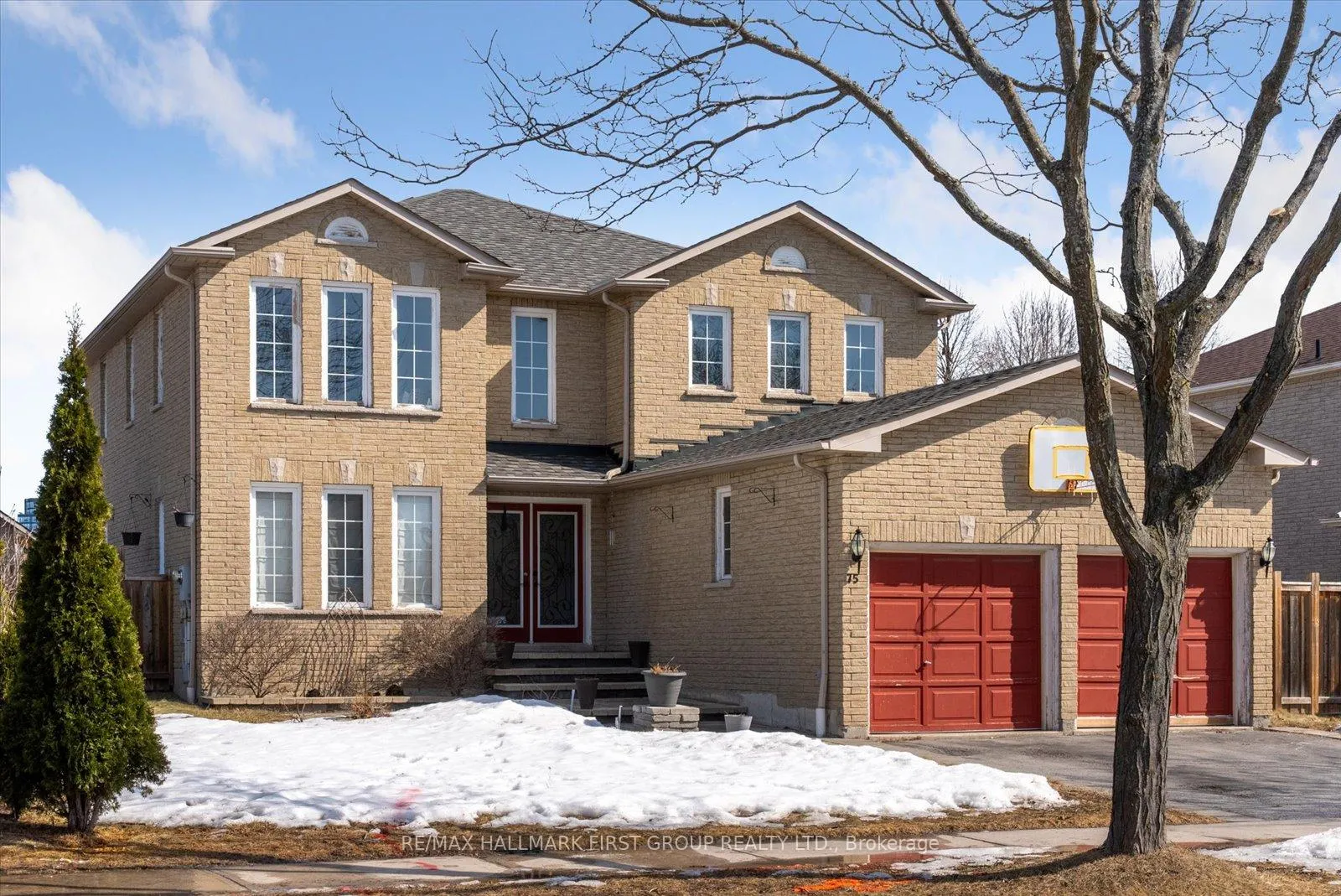 Photo 2 of 75 Sullivan Drive, Ajax, Central — HOMEH