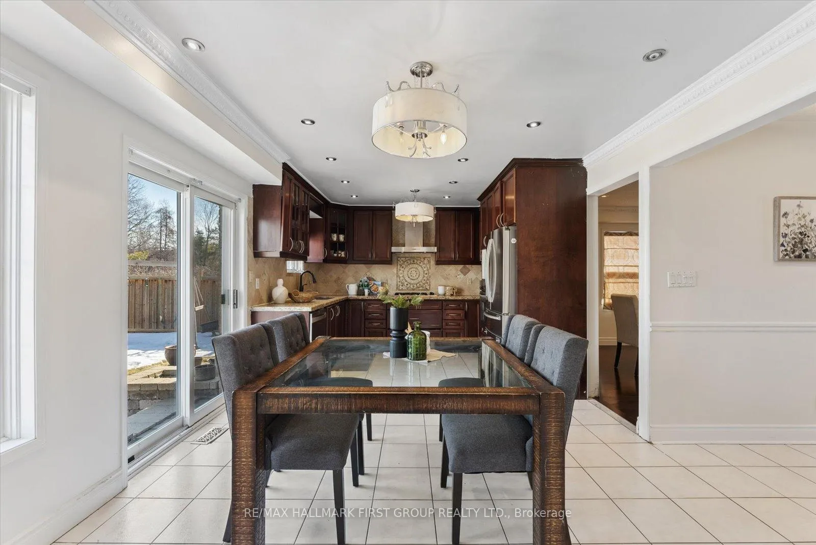 Photo 9 of 75 Sullivan Drive, Ajax, Central — HOMEH