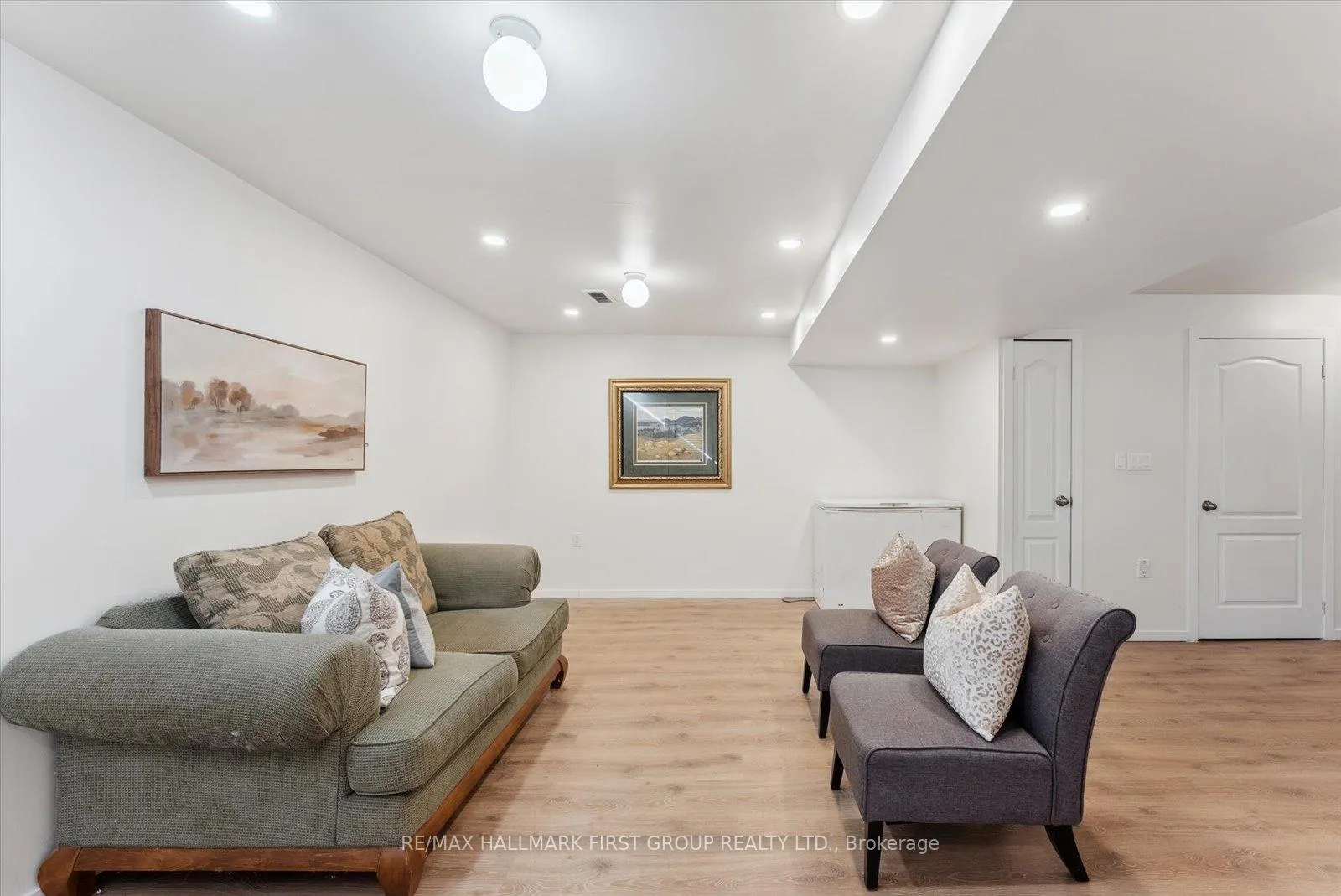 Photo 23 of 75 Sullivan Drive, Ajax, Central — HOMEH