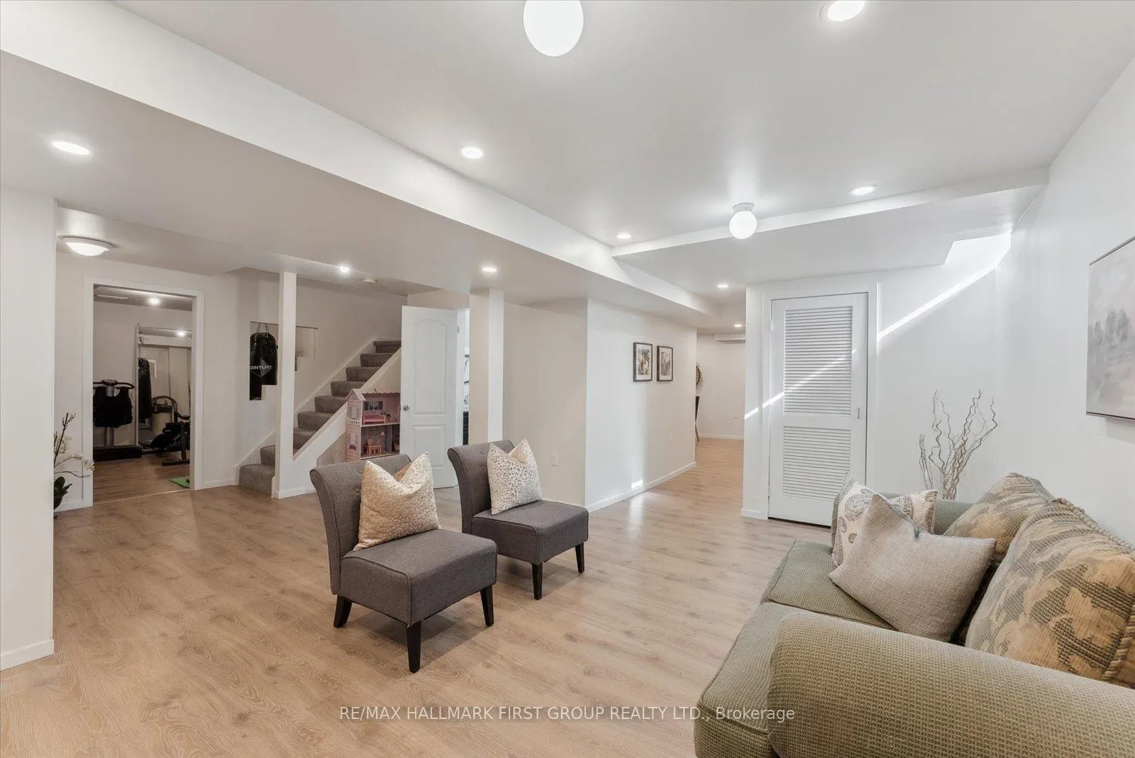 Photo 24 of 75 Sullivan Drive, Ajax, Central — HOMEH