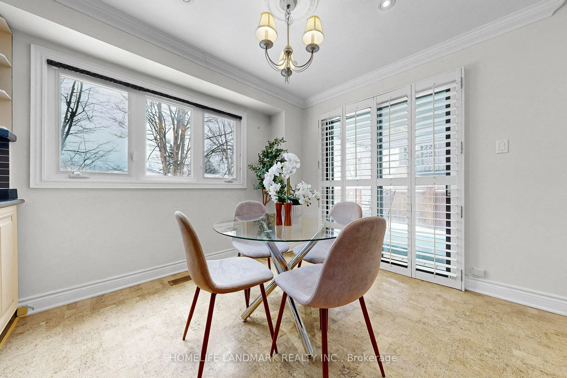 Photo 11 of 51 Emeline Crescent, Markham, Markham Village — HOMEH