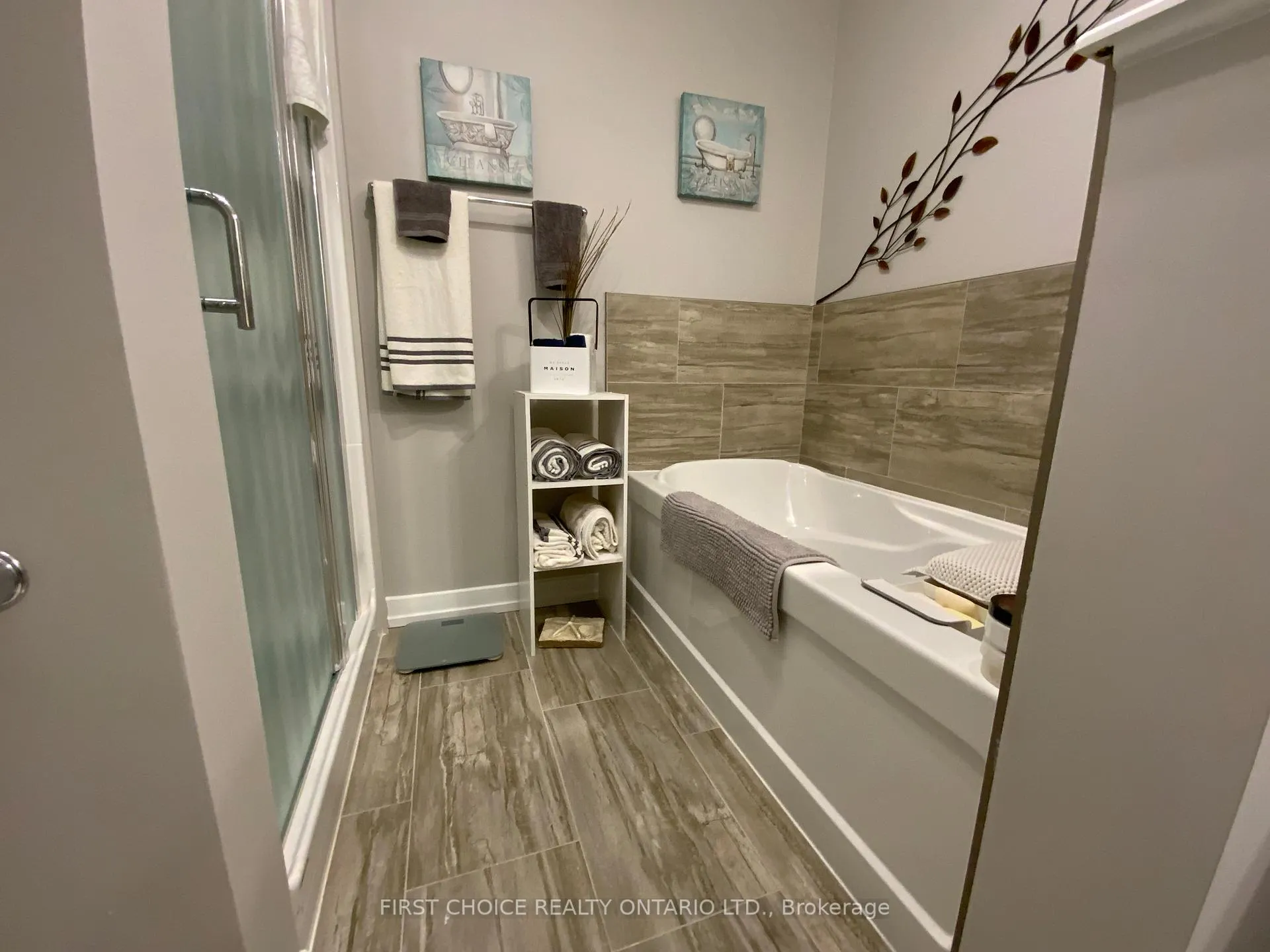 Photo 19 of Unit 3, 75 St-Moritz Street, Embrun — HOMEH