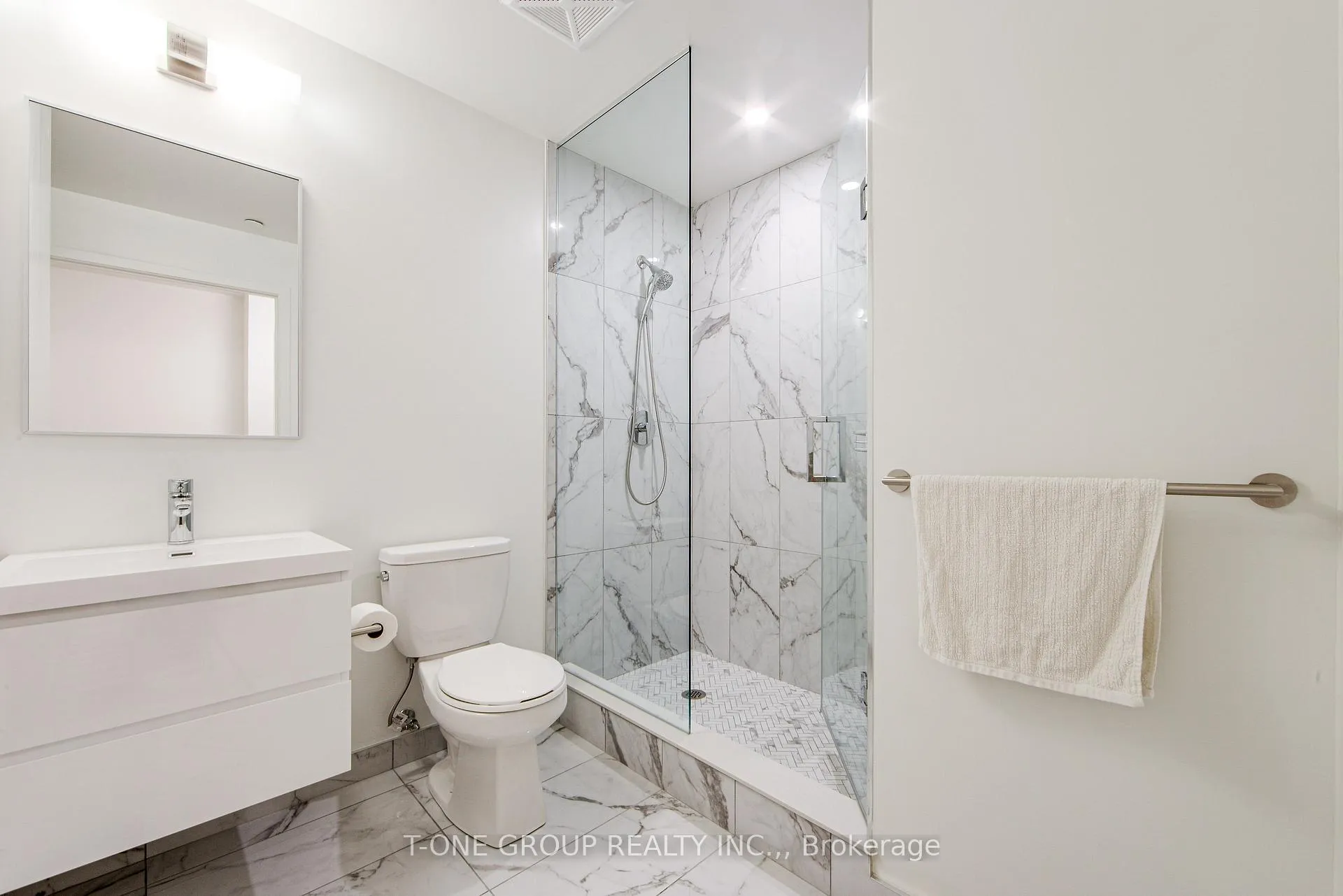 Photo 4 of Unit 912B, 292 Verdale Crossing, Markham, Unionville — HOMEH