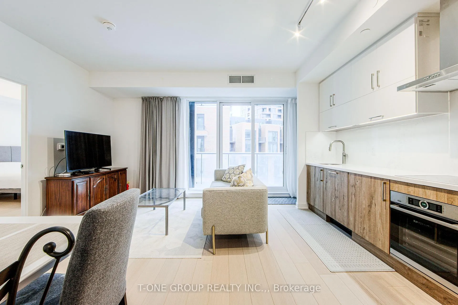 Photo 9 of Unit 912B, 292 Verdale Crossing, Markham, Unionville — HOMEH