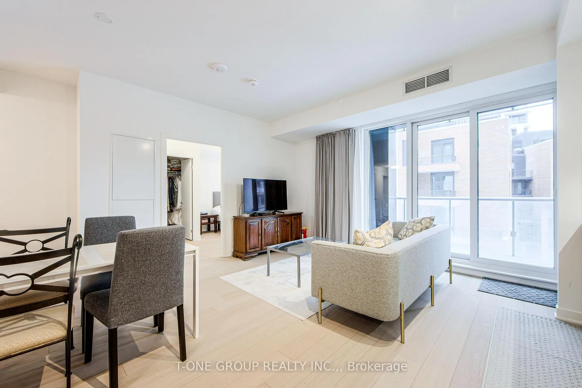 Photo 10 of Unit 912B, 292 Verdale Crossing, Markham, Unionville — HOMEH