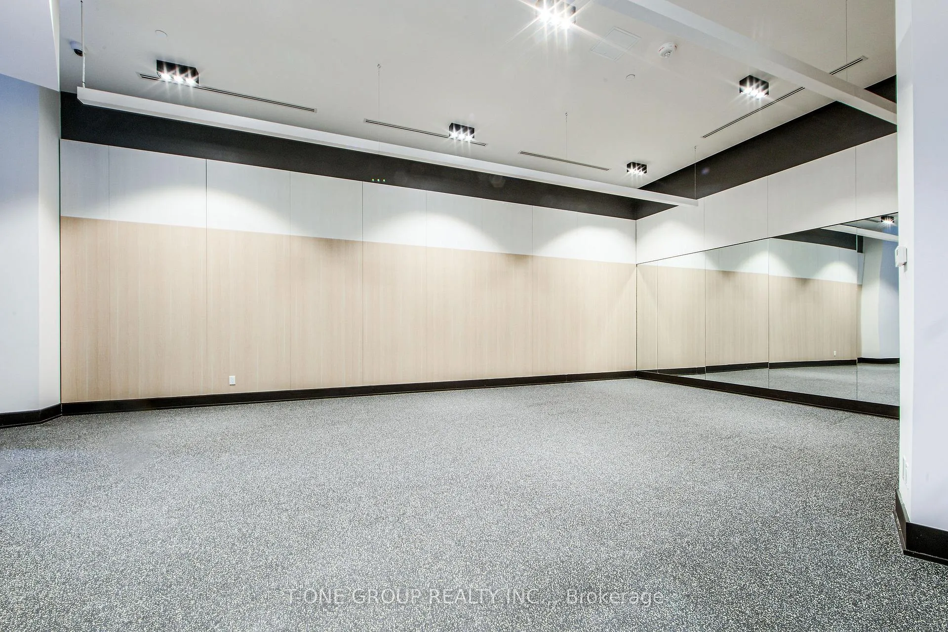 Photo 21 of Unit 912B, 292 Verdale Crossing, Markham, Unionville — HOMEH