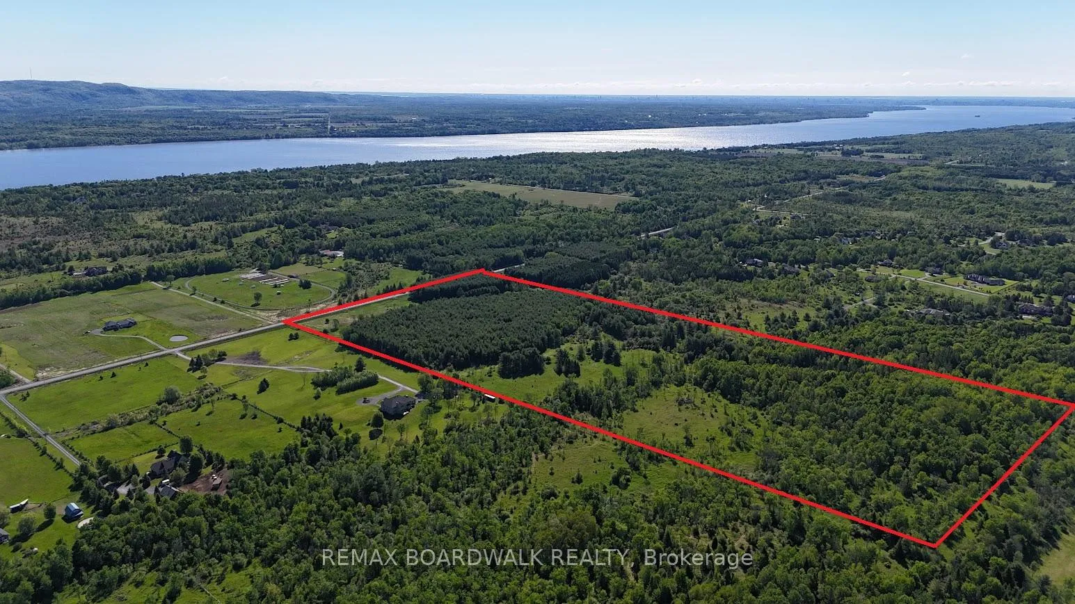 Photo 6 of 2955 Torwood Drive, Ottawa, Dunrobin Shores — HOMEH