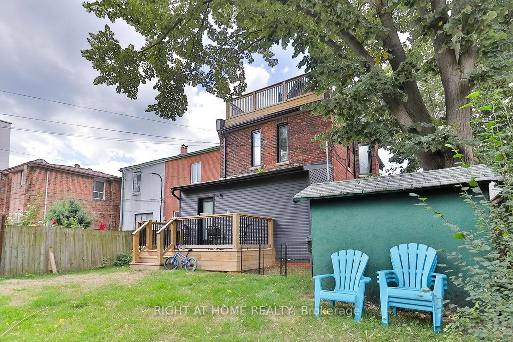 Photo 3 of 45 Brock Avenue, Toronto, South Parkdale — HOMEH