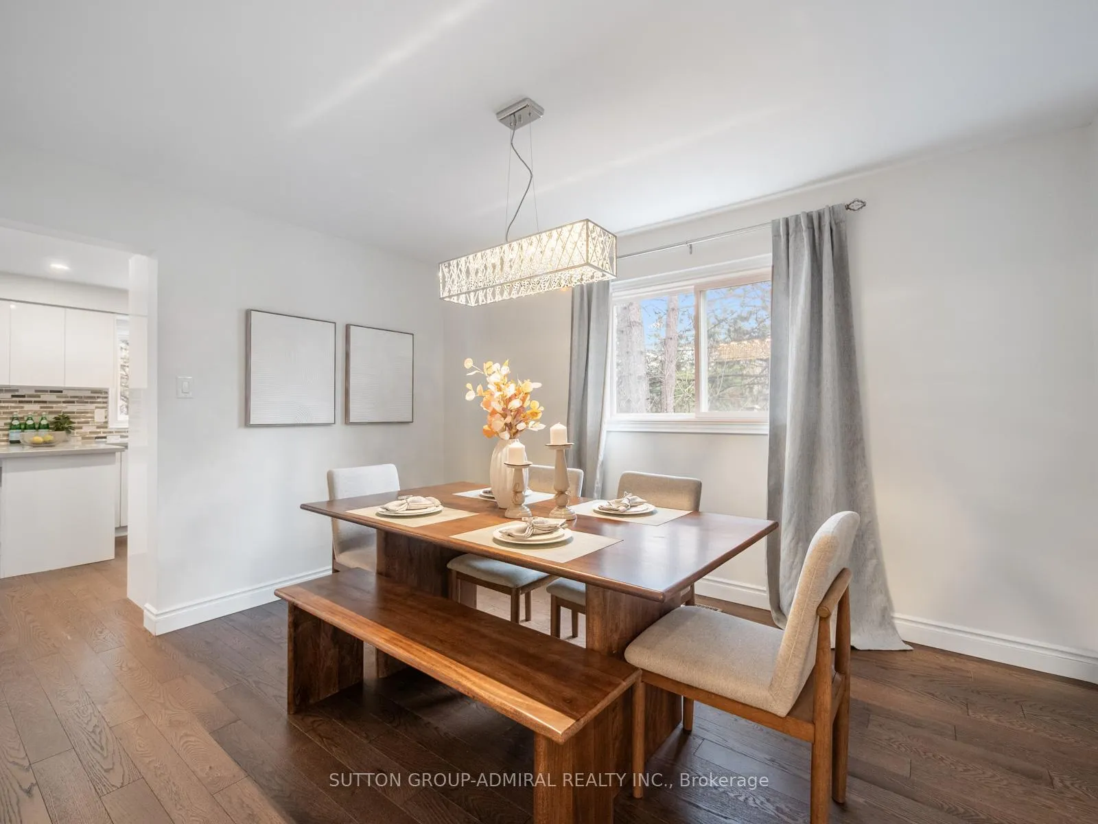 Photo 20 of 110 Conley Street, Vaughan, Lakeview Estates — HOMEH