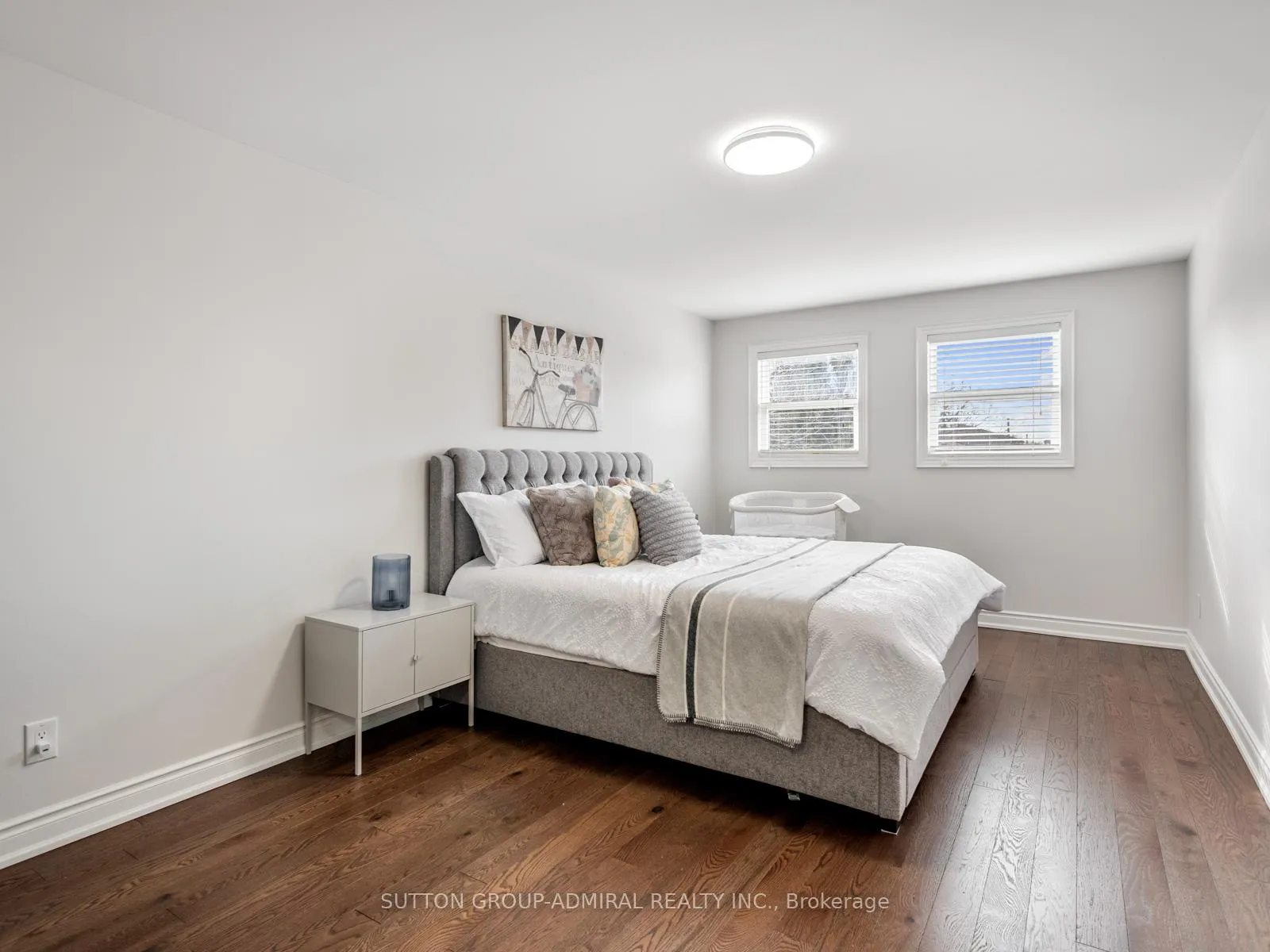 Photo 23 of 110 Conley Street, Vaughan, Lakeview Estates — HOMEH