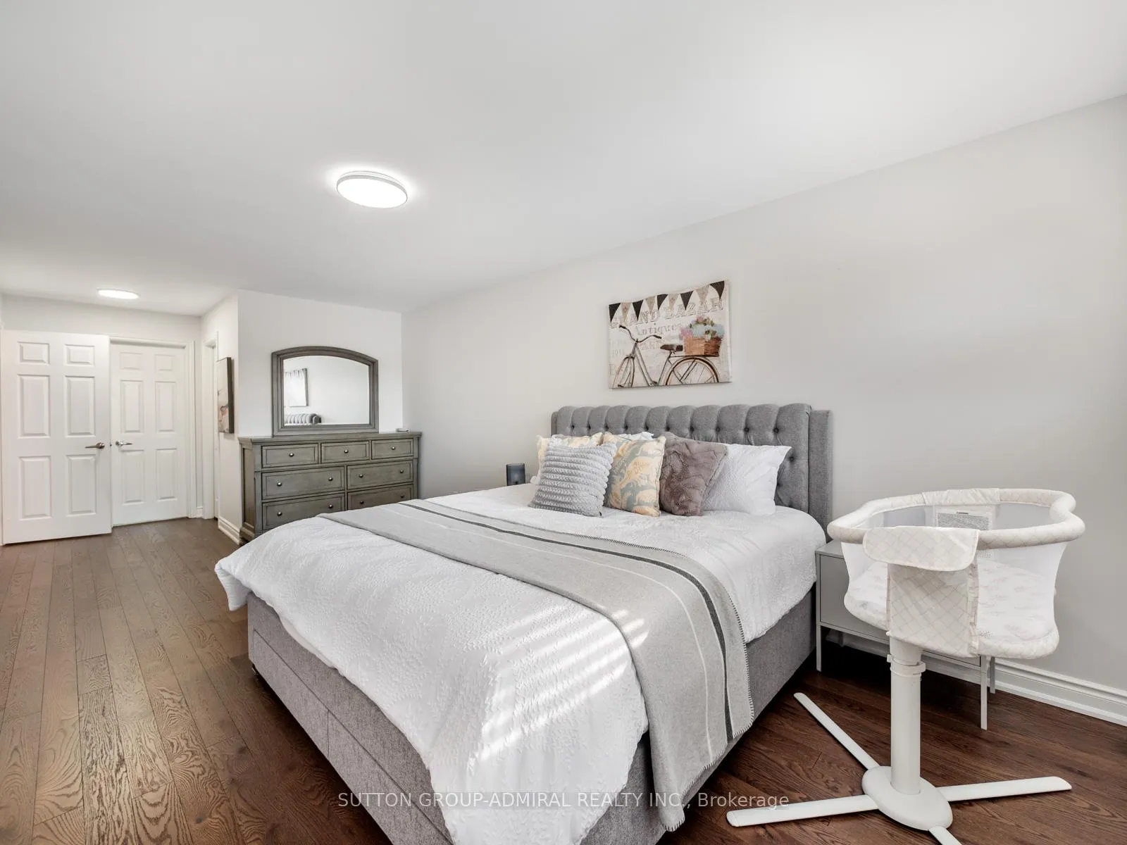 Photo 24 of 110 Conley Street, Vaughan, Lakeview Estates — HOMEH