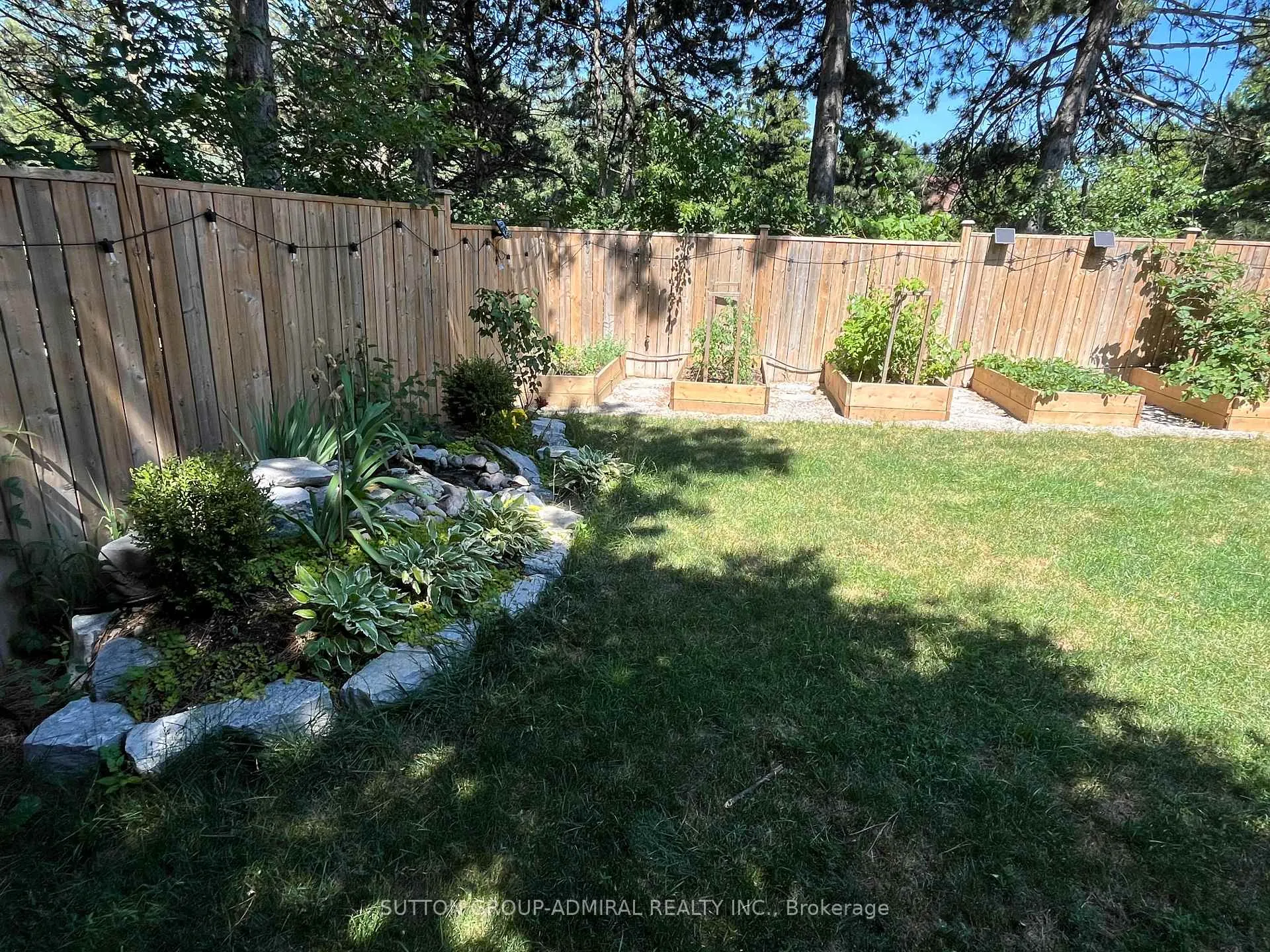 Photo 41 of 110 Conley Street, Vaughan, Lakeview Estates — HOMEH