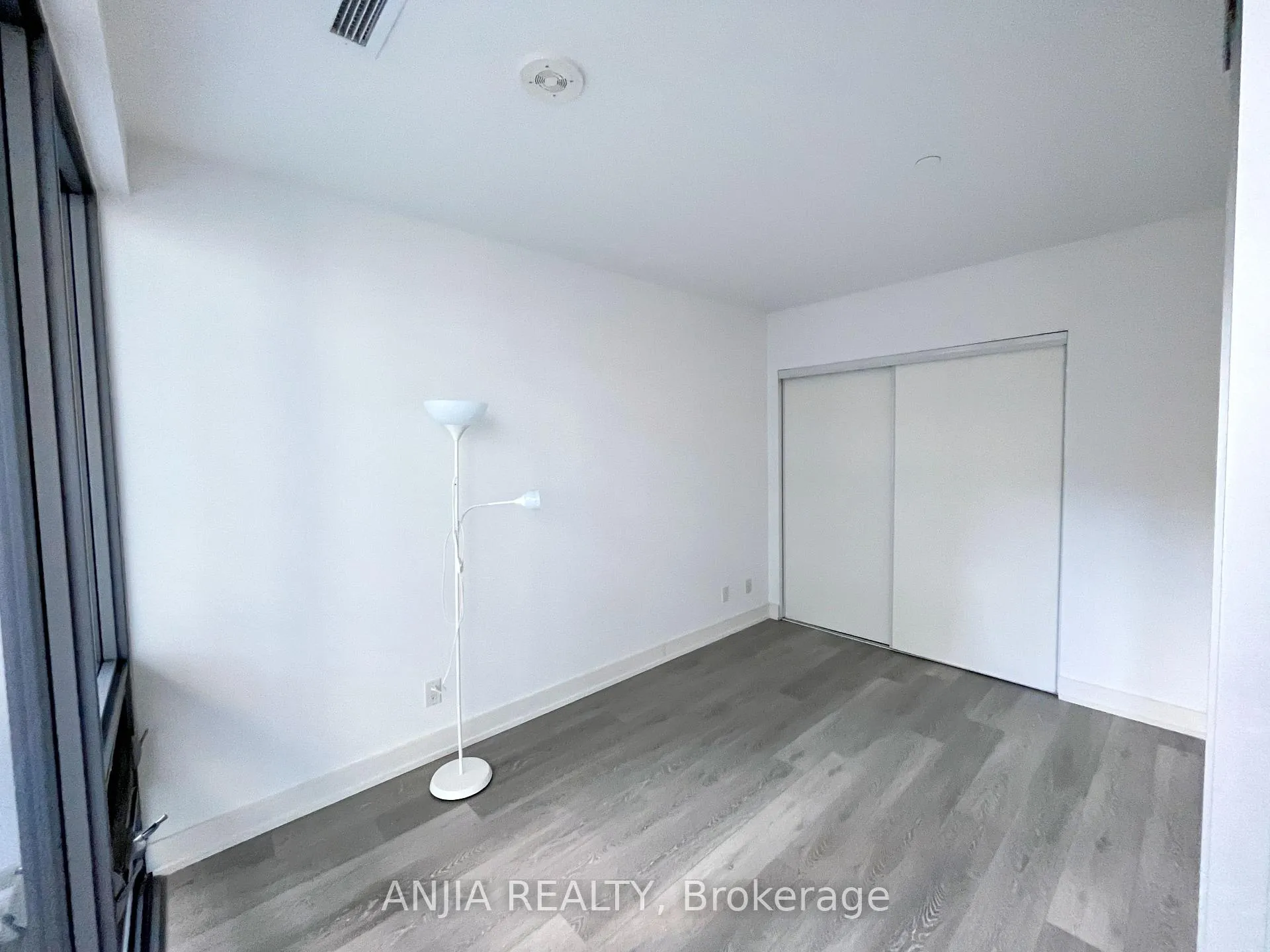 Photo 6 of Unit 1109, 50 Charles Street E, Toronto, Church-Yonge Corridor — HOMEH