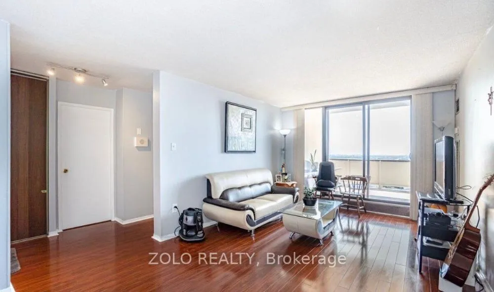 Photo 4 of Unit 1601, 3 Lisa Street, Brampton, Queen Street Corridor — HOMEH