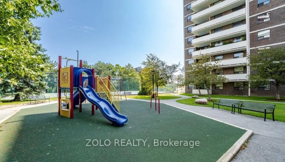 Photo 13 of Unit 1601, 3 Lisa Street, Brampton, Queen Street Corridor — HOMEH